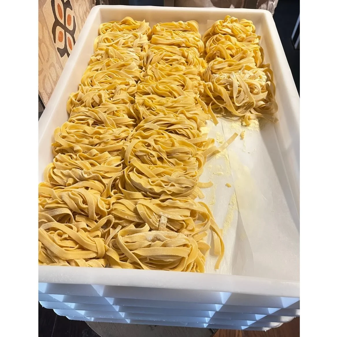 Hand cut Tagliatelle. Made fresh. Everyday🔥🇮🇹⁣
.⁣
.⁣
.⁣
.⁣
.⁣
#cooking #foodblogger #foodgasm #foodlover #freshpasta #handmadepasta #homecooking #ilovefood #italia #italiancooking #italianpasta #makeitdelicious #pasta #pastafattaamano #pastaia #pa