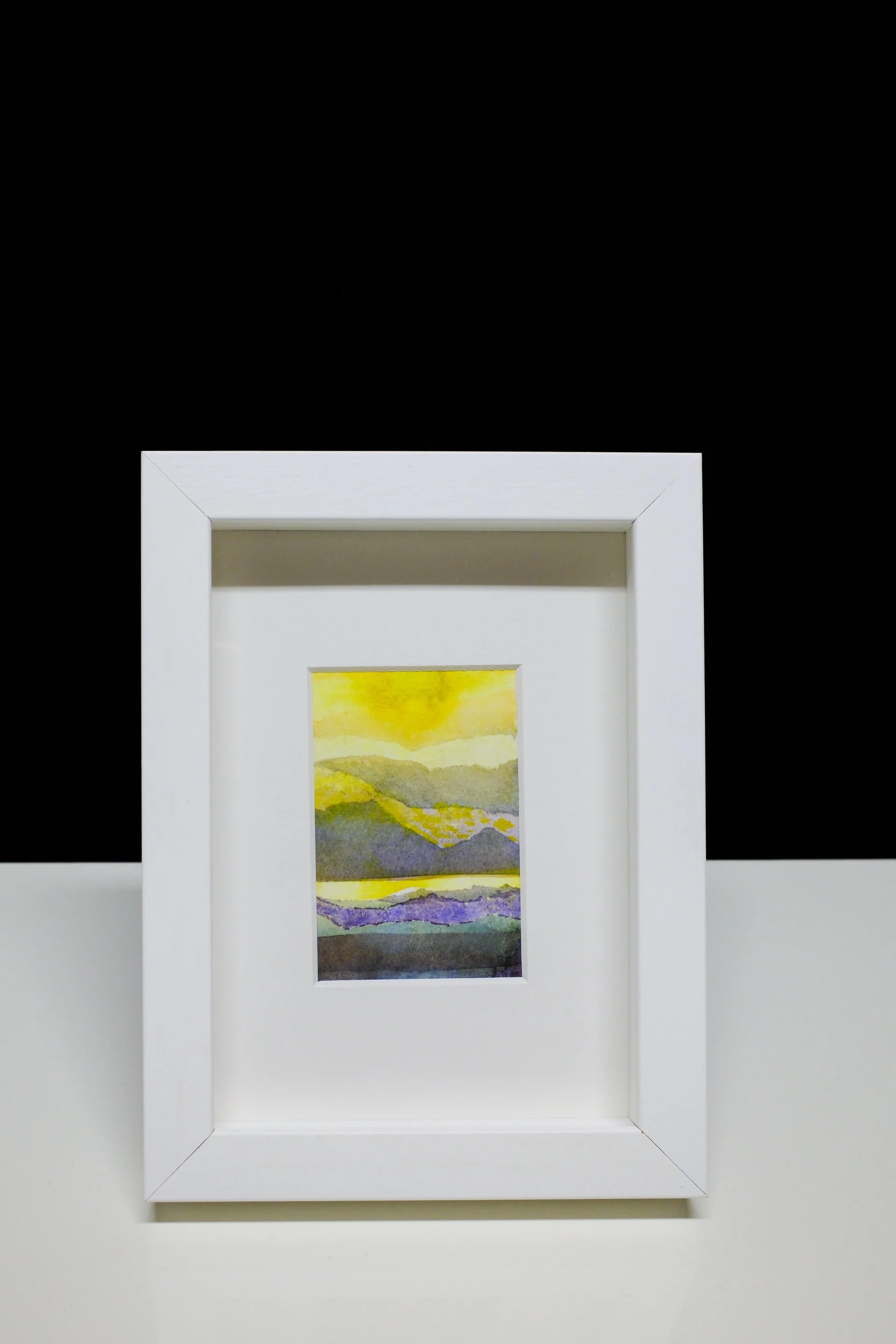 Verna Kovanen: Laakson takaa nousee aurinko, 2025, aquarelle painting