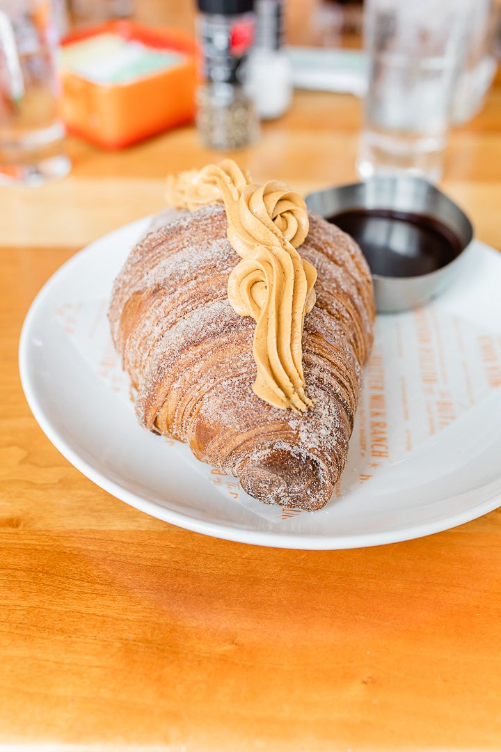 Churro Croissant