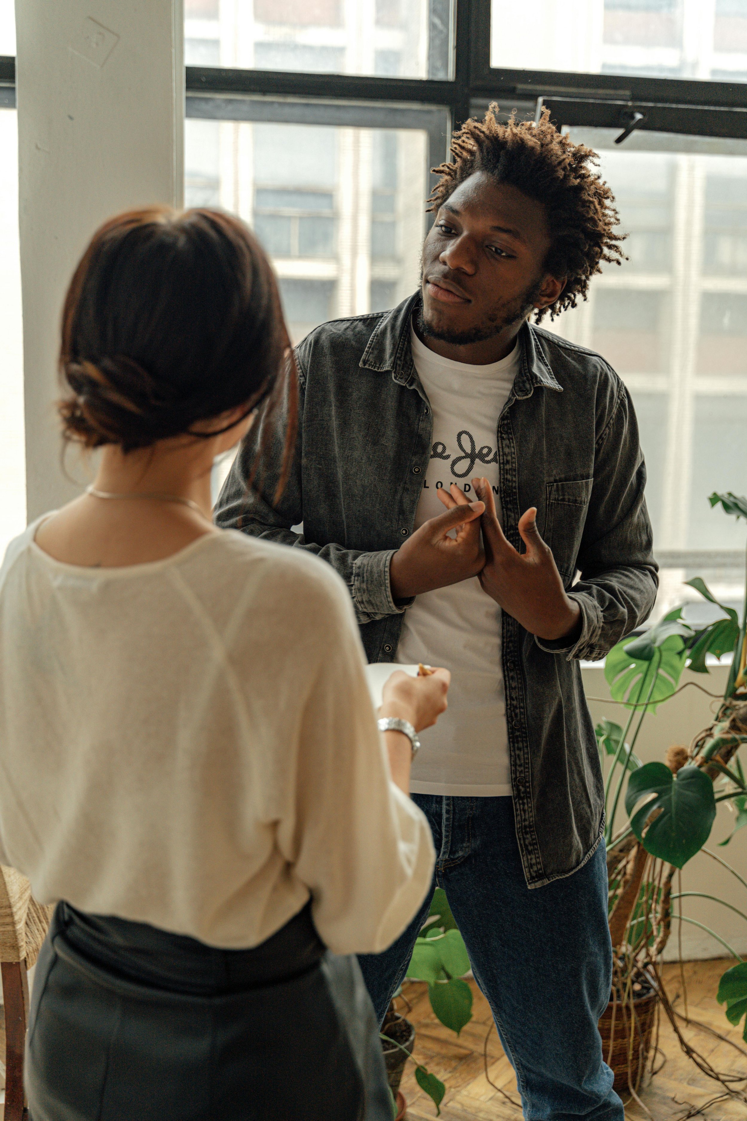 Anger vs. Assertiveness: Finding Your Healthy Voice and Personal Power