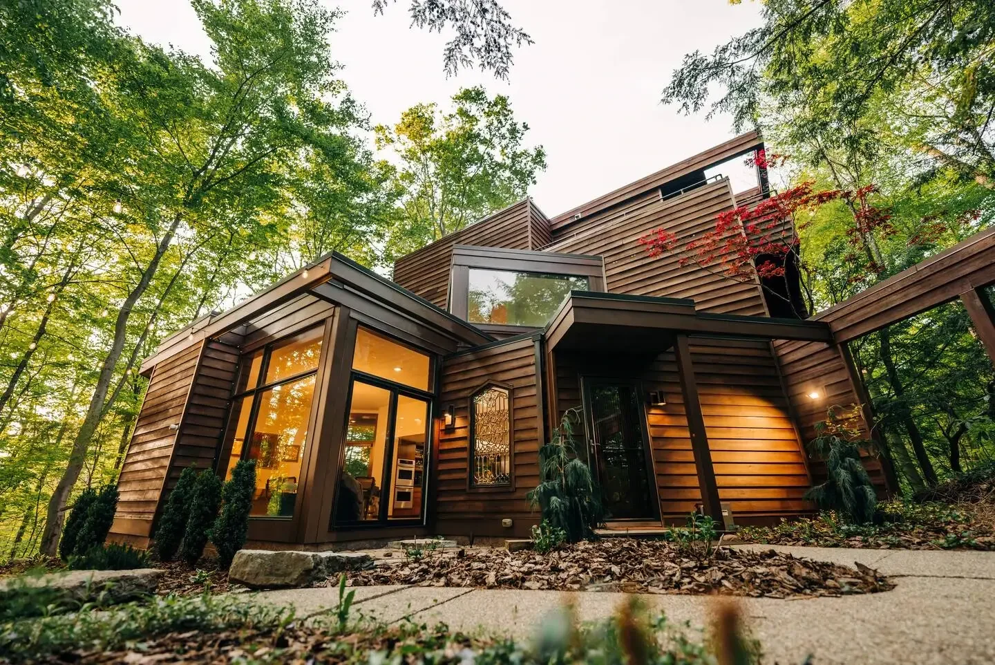 Parker-Architectural-Home-EXT-1.webp