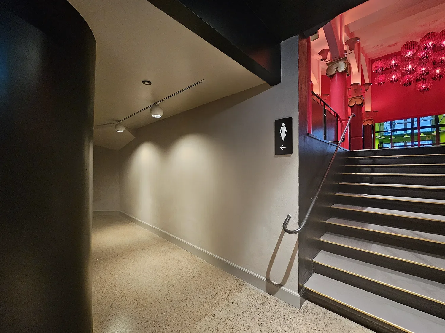Lightscapes_Verner Panton_Cirkusbygning lys WC_behandlet 124758.webp