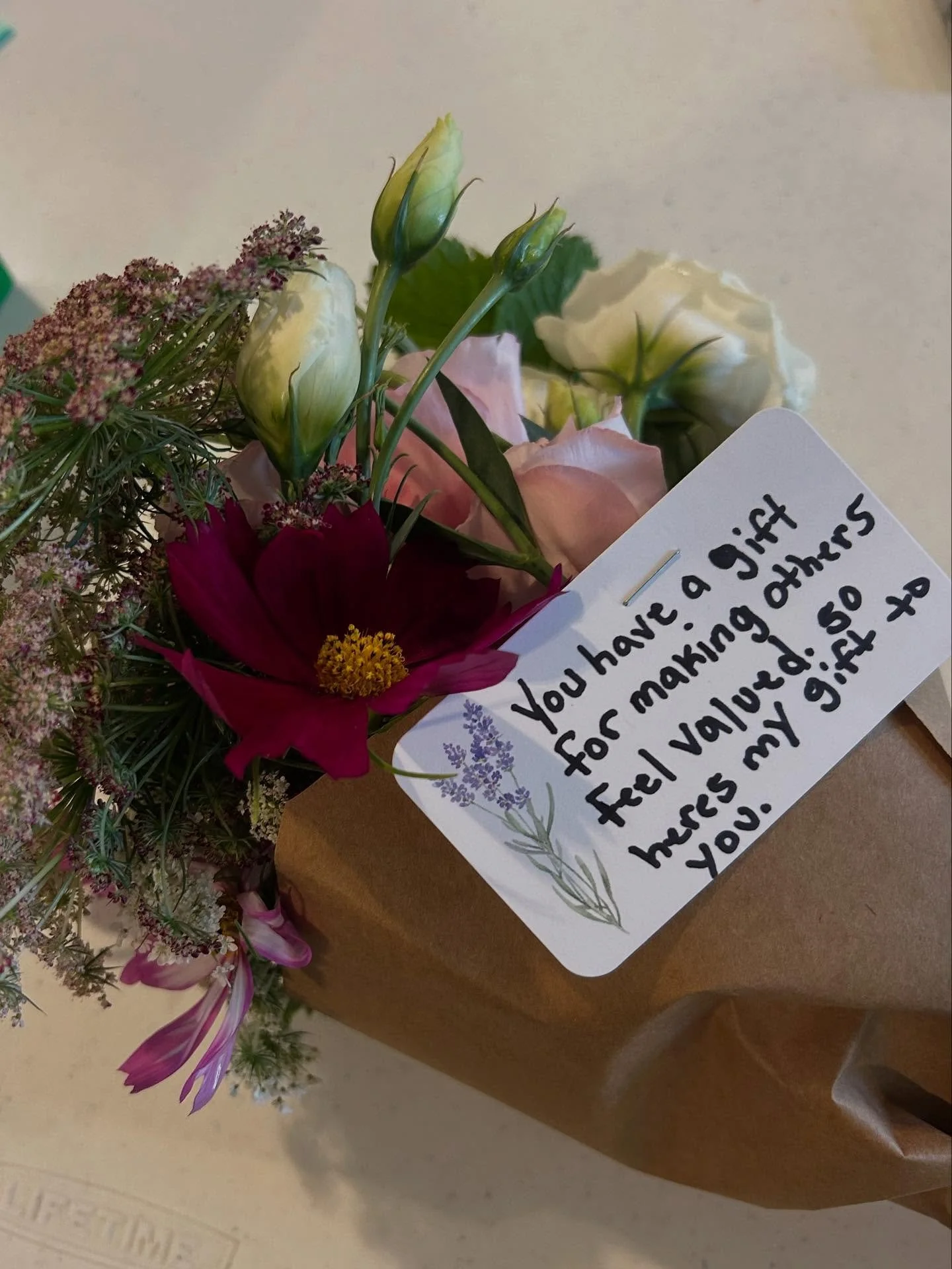 What an absolute JOY 🌟 to volunteer with our friends at The Backyard Flower Farm to create stunning bouquets alongside the amazing residents at Margarita Inn 💐💖 The room was bursting with laughter, creativity, and community!  Every single bouquet