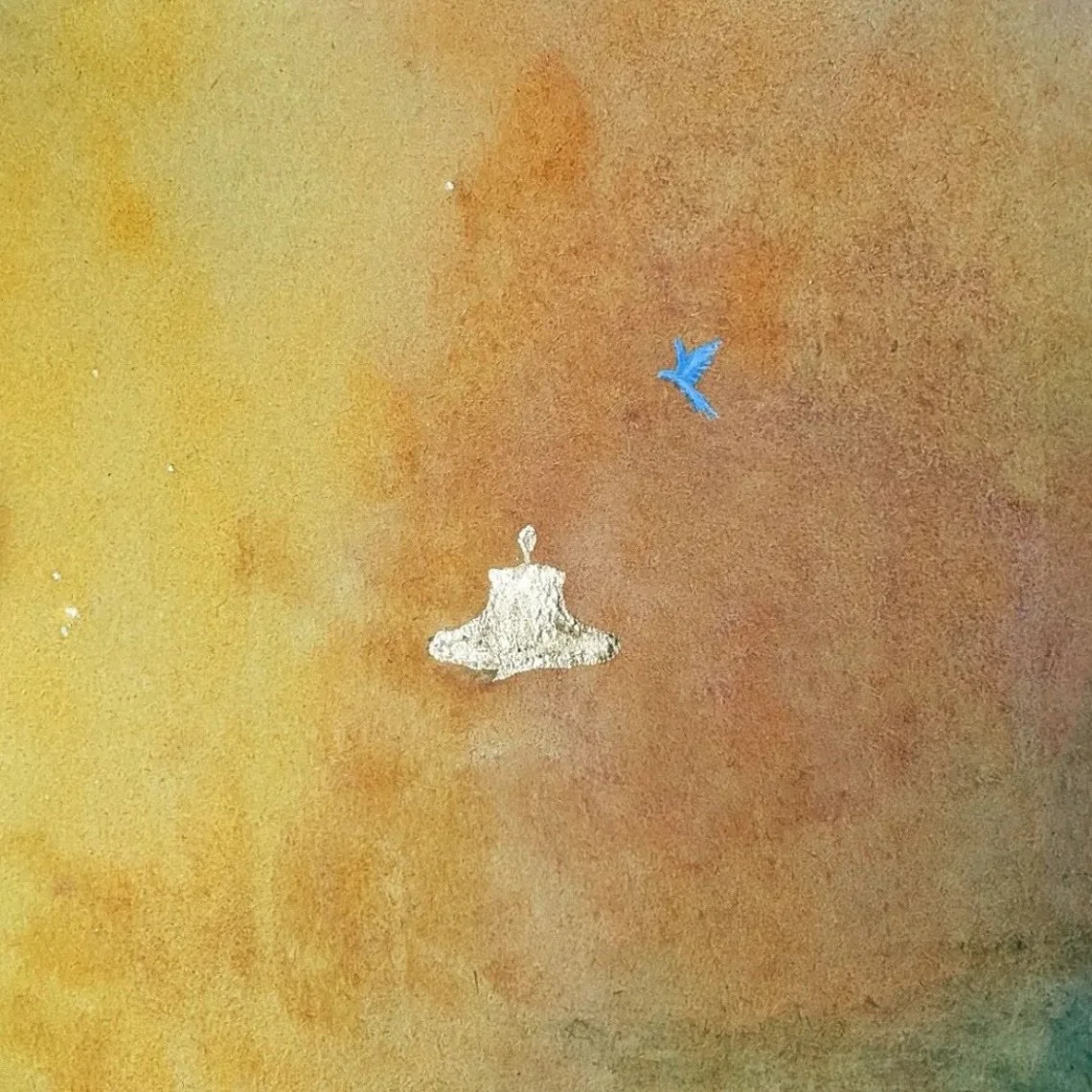 &ldquo;The mind creates the abyss, 
the heart crosses it.&rdquo;

&mdash; Sri Nisargadatta Maharaj

Vigil by my favourite @asanctuaire 💛

#abyss #srinisargadattamaharaj #love #heart #stellarfolk #earthmedicine #retreat