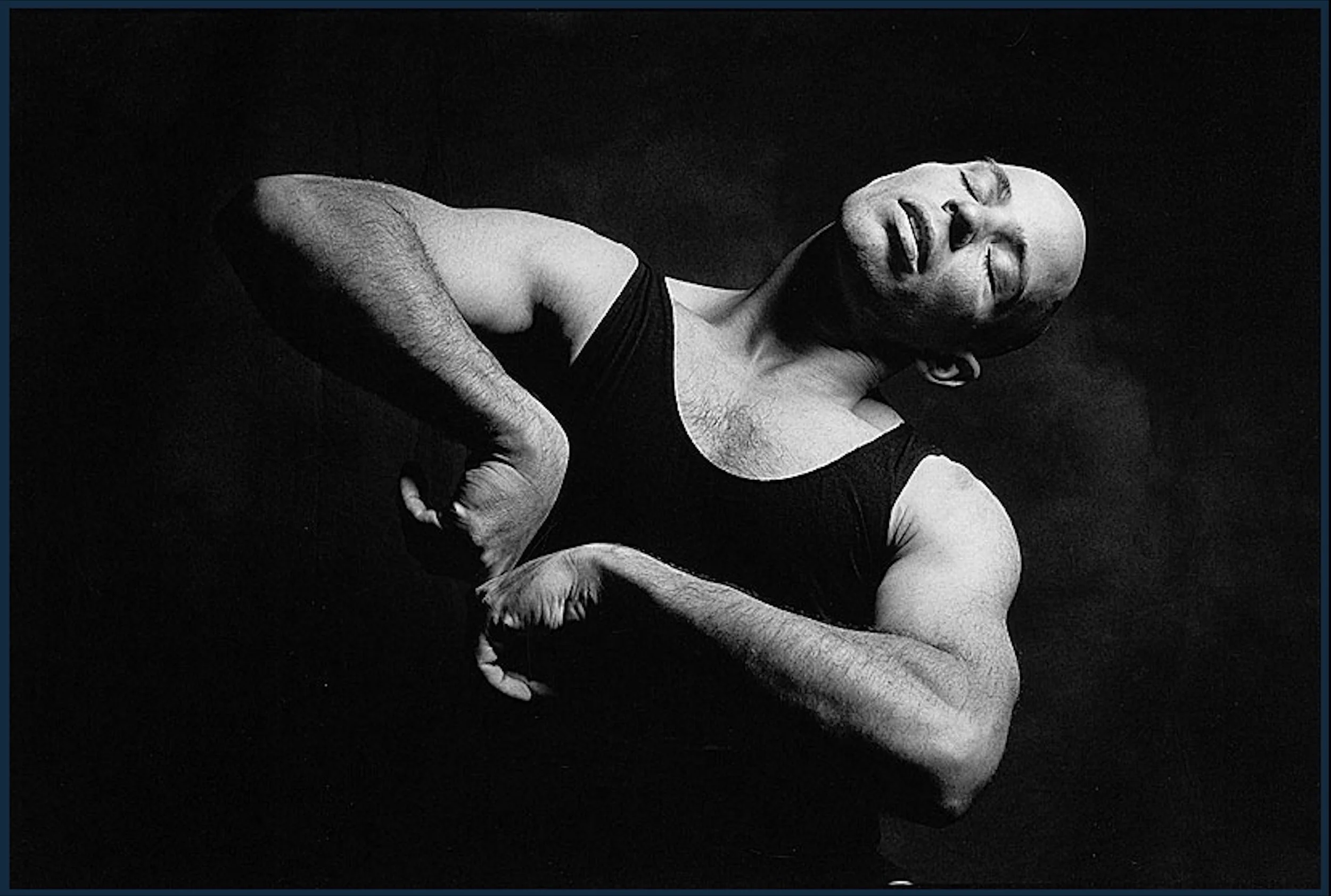 Arthur Avilés Photo by Francis Giacobetti.jpeg