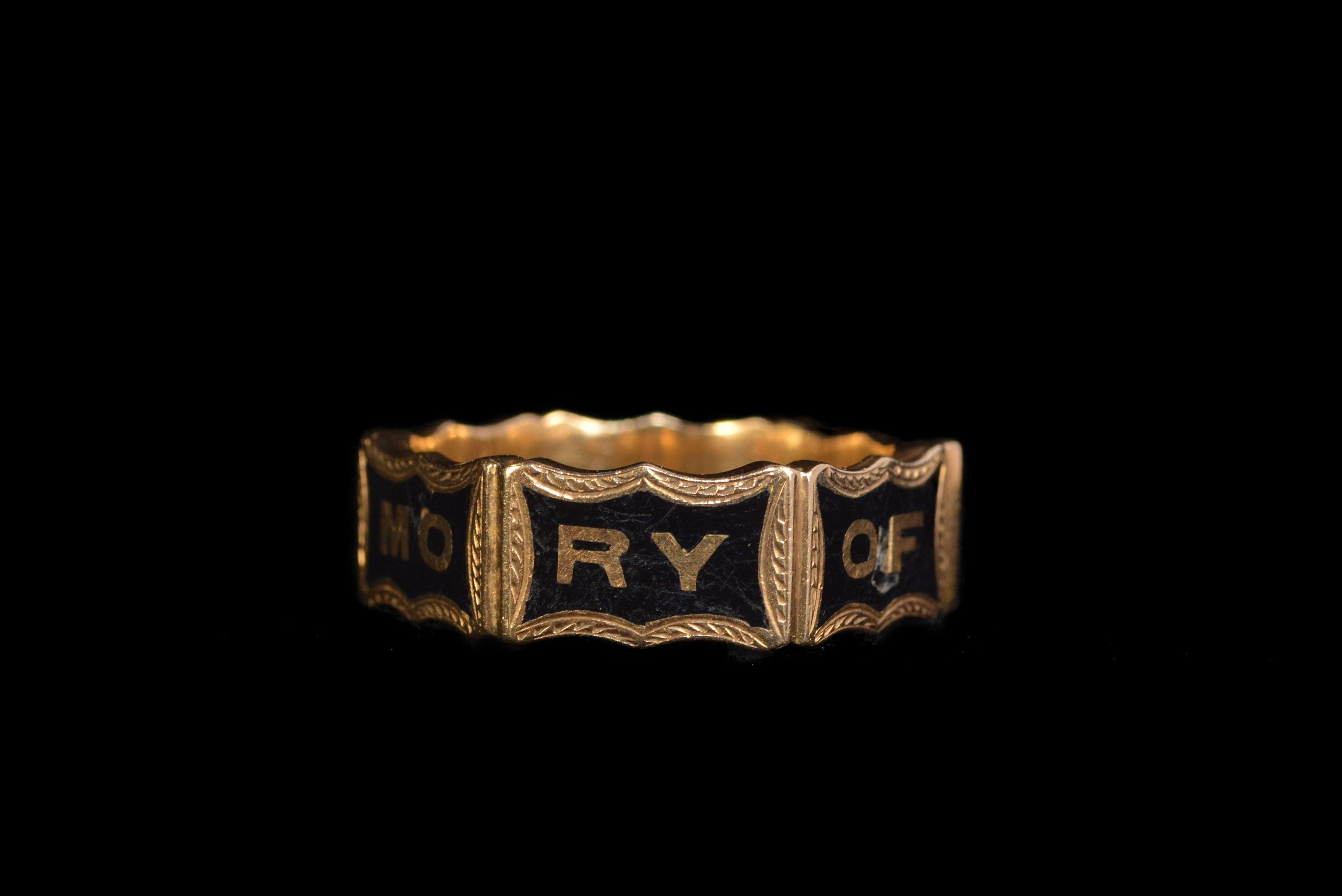 https://i.etsystatic.com/20137409/r/il/33c19c/3490869989/il_fullxfull.3490869989_gnvq.jpg