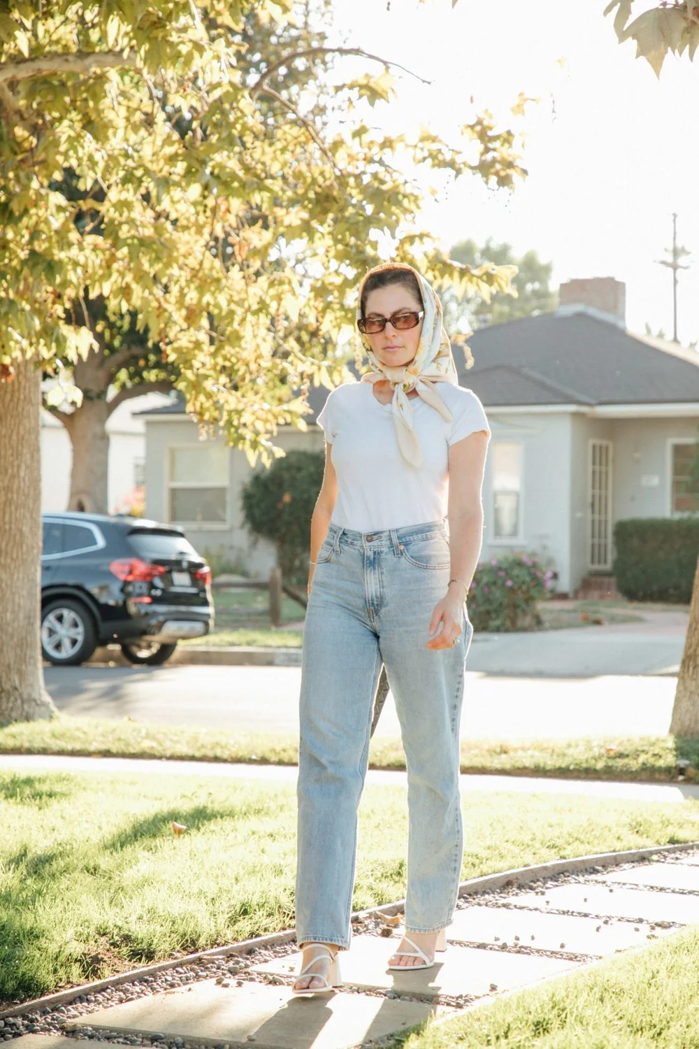 6 Ways to Style A Vintage Scarf