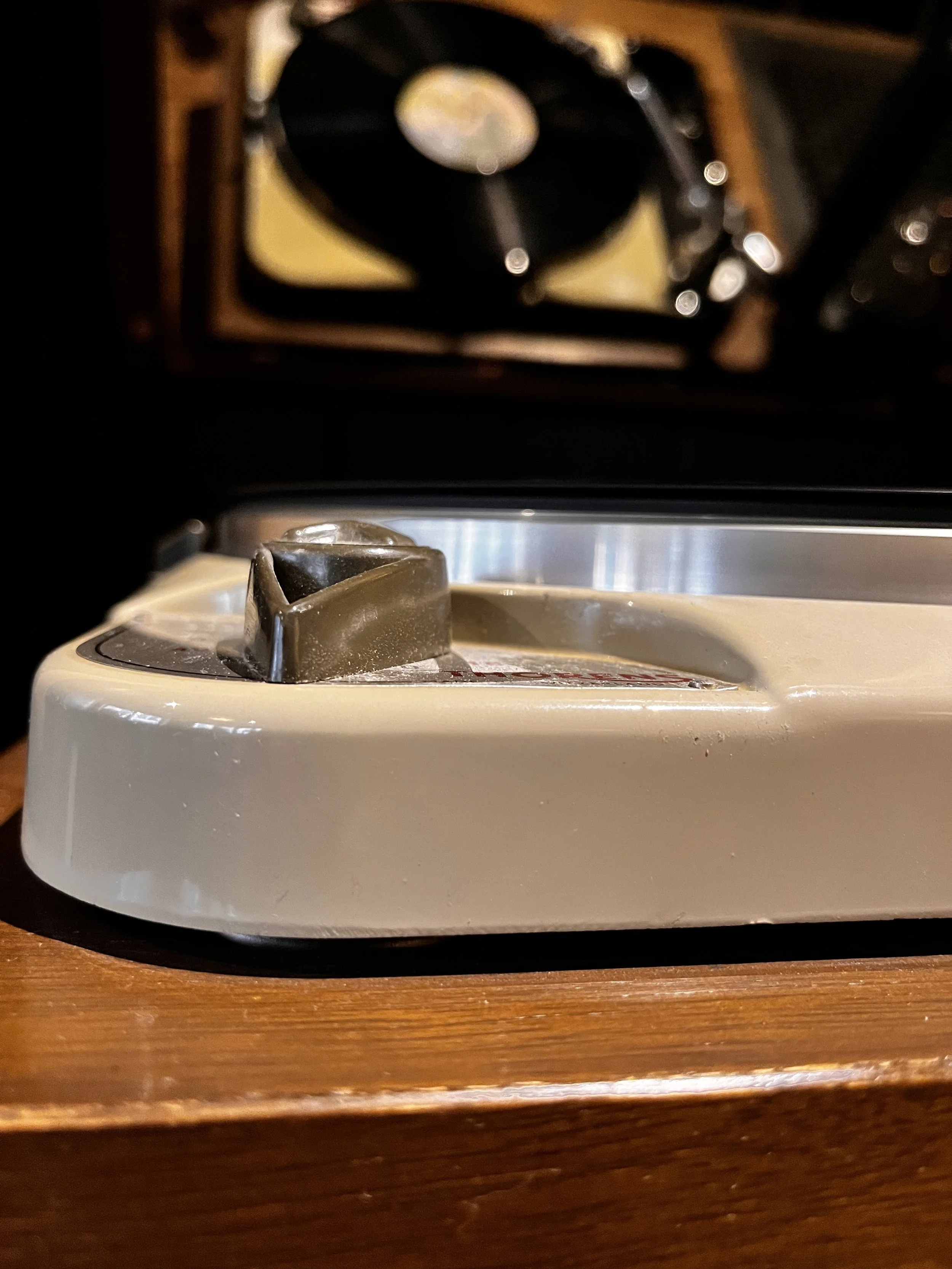 Thorens TD124 Turntable