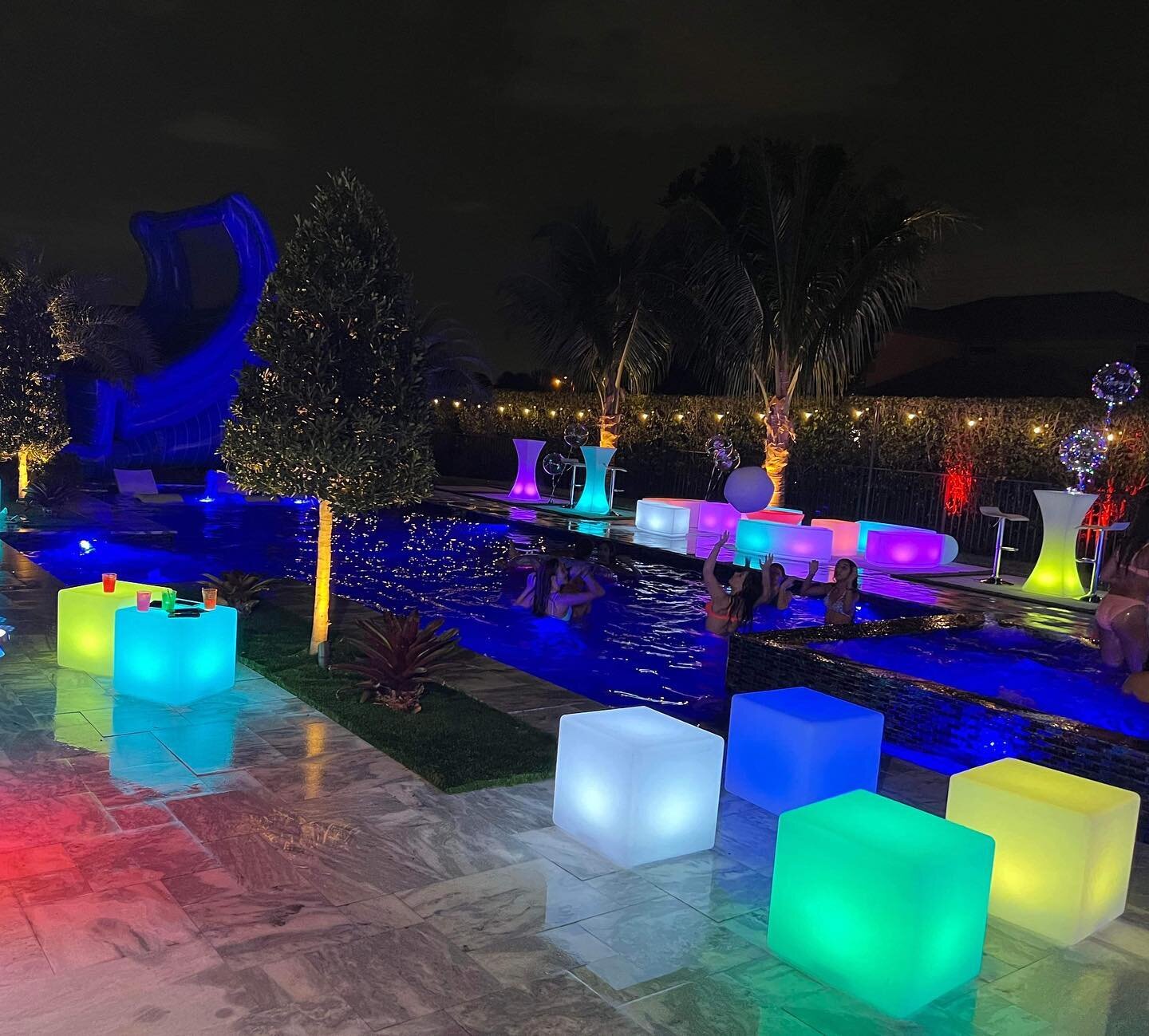 Make your party glow with our elegant furniture. Reach out to @goodvibespartyrentals to elevate your event. GLOW BABY GLOW!

#southfloridaplanner #westpalmbeachparty #bocaraton #bocaratonparty #delraybeach #delraybeachparty #floridapoolparty #florida