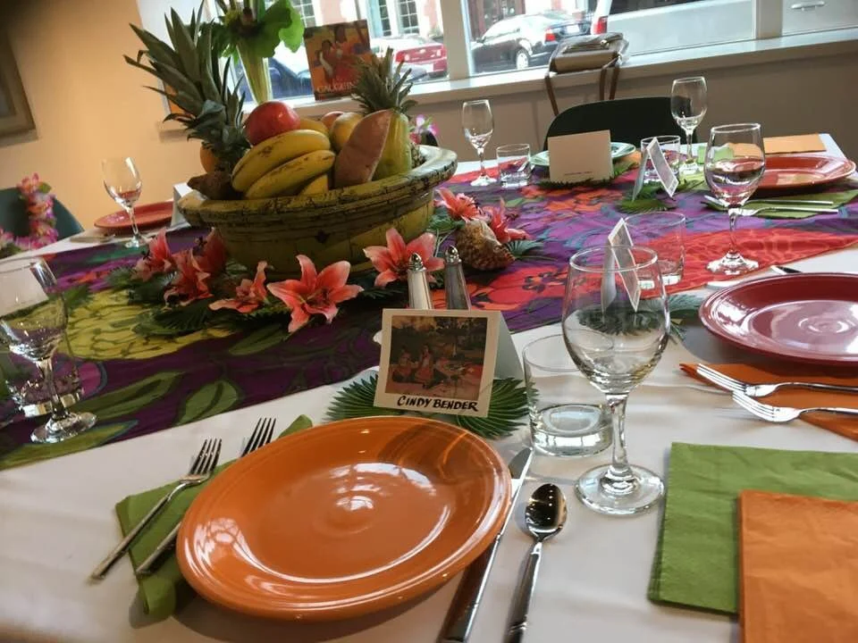 2018 Artist Table _Paul Gaugain_ .jpg