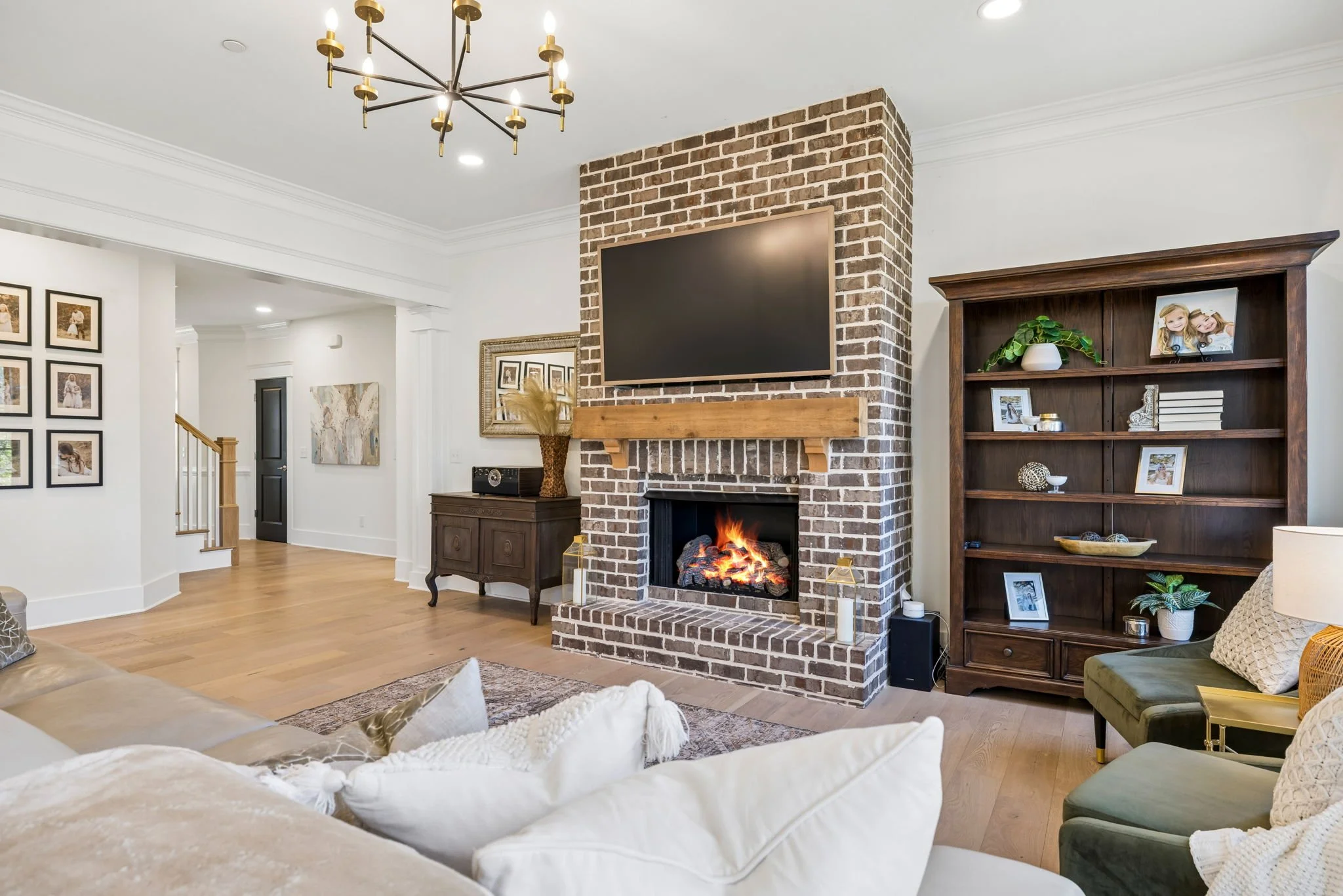 33-119 Stream Valley Blvd - 033.jpg