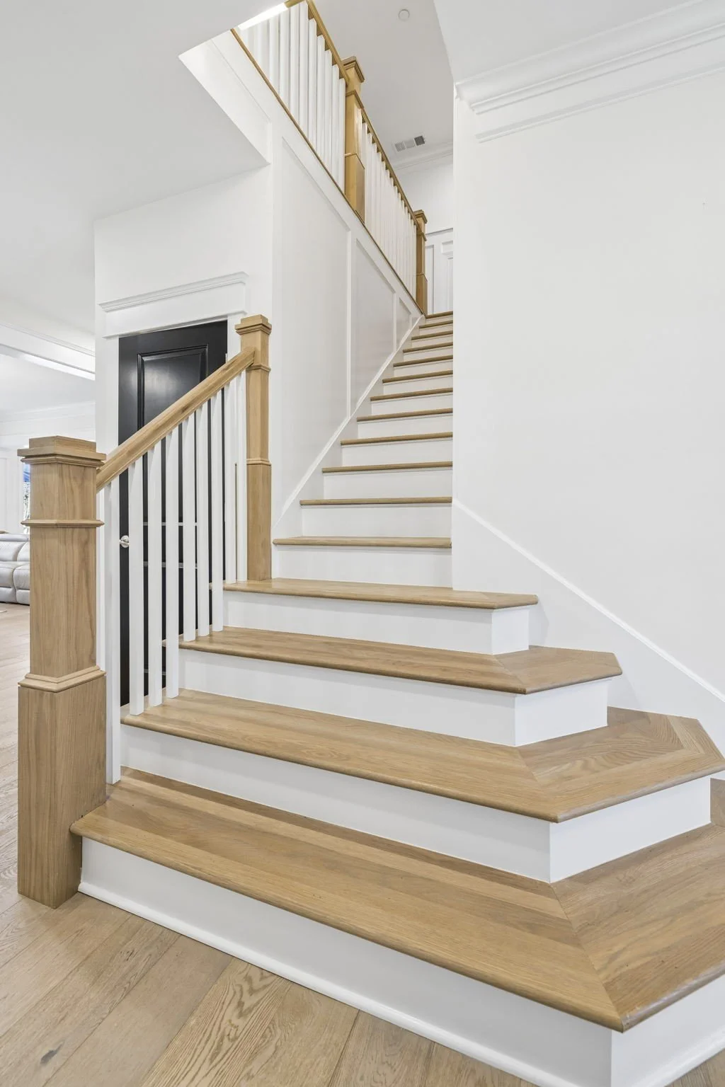 98-119 Stream Valley Blvd - 098.JPG