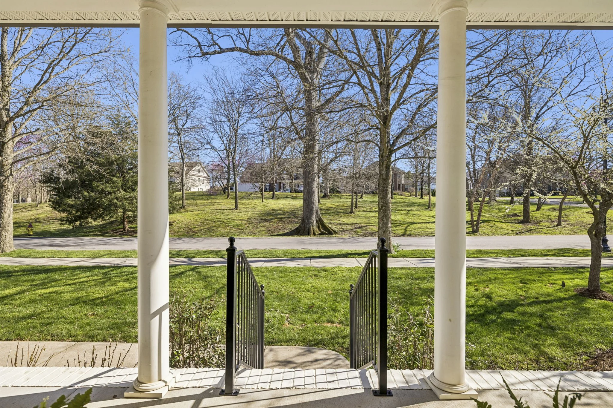 9-119 Stream Valley Blvd - 009.JPG