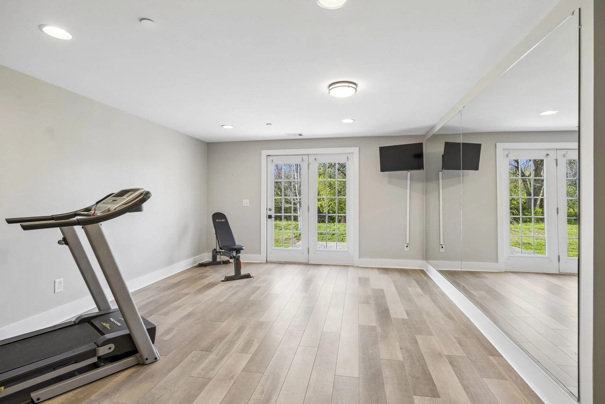 114-119 Stream Valley Blvd - 114.JPG