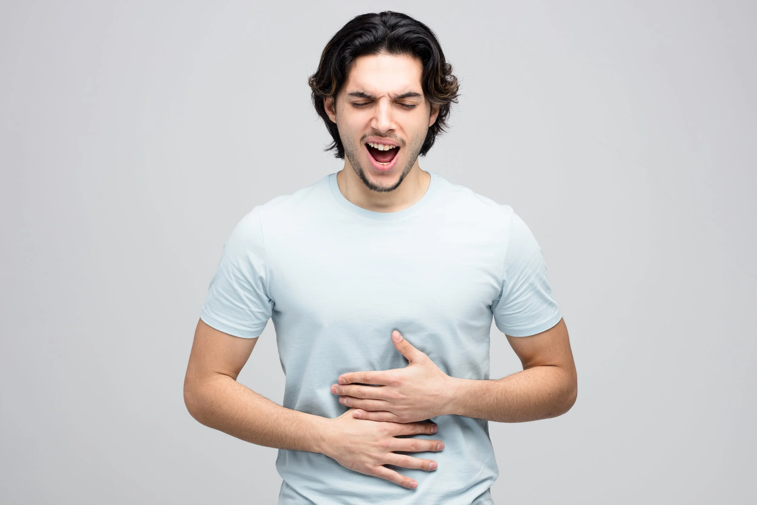 Why Do People Ignore Early Gallbladder Pain Until It Becomes an Emergency