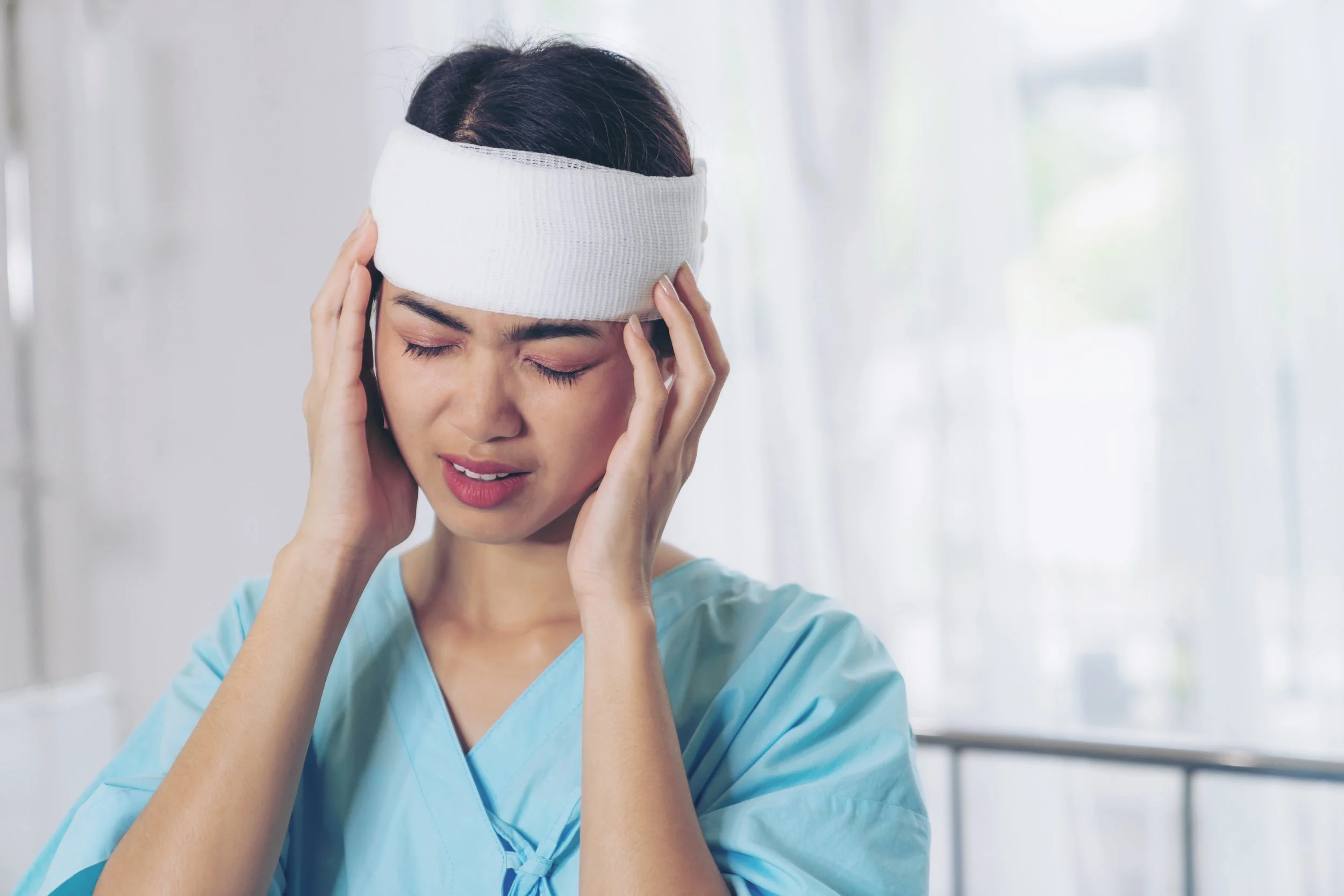 When Should You Worry About a Head Injury Even If the Scan Looks Normal?