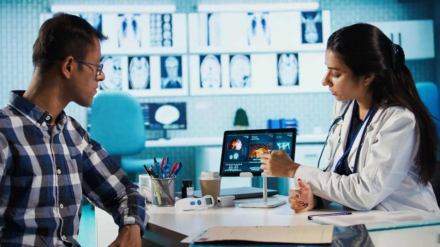 Cancer Diagnosis Ke Liye CT Scan, MRI Aur PET Scan Mein Kya Difference Hai
