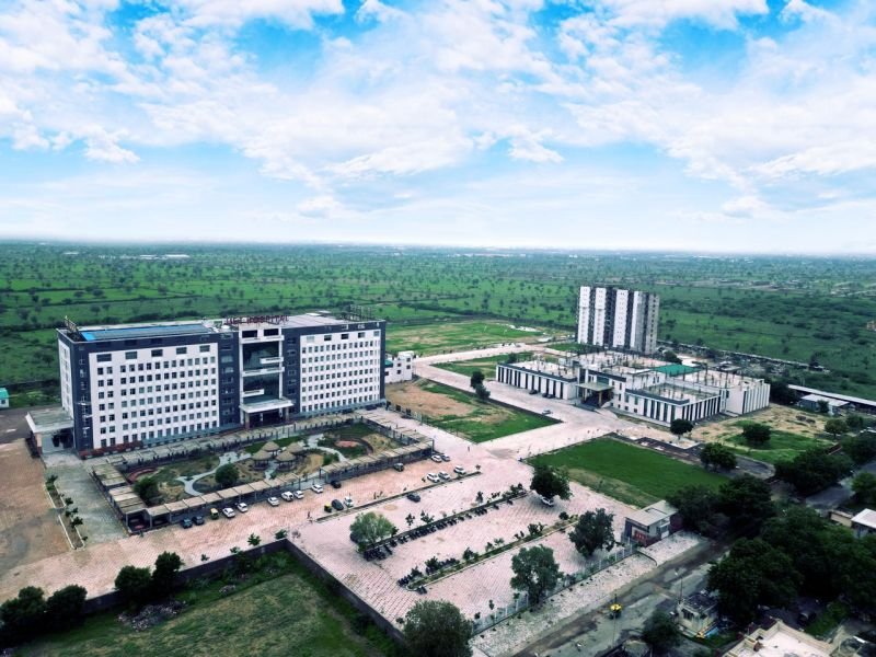 Campus overview · hospital & college block