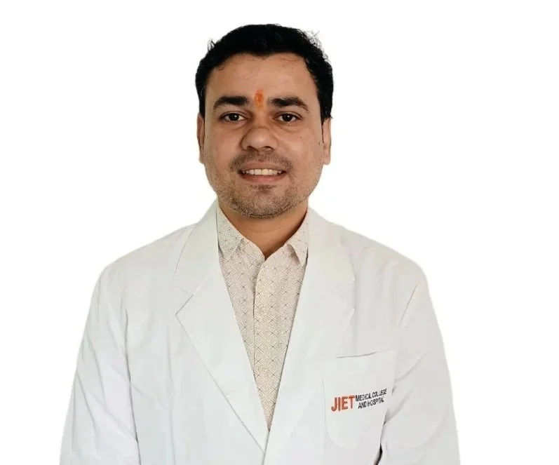 Dr. Kamlesh Soni