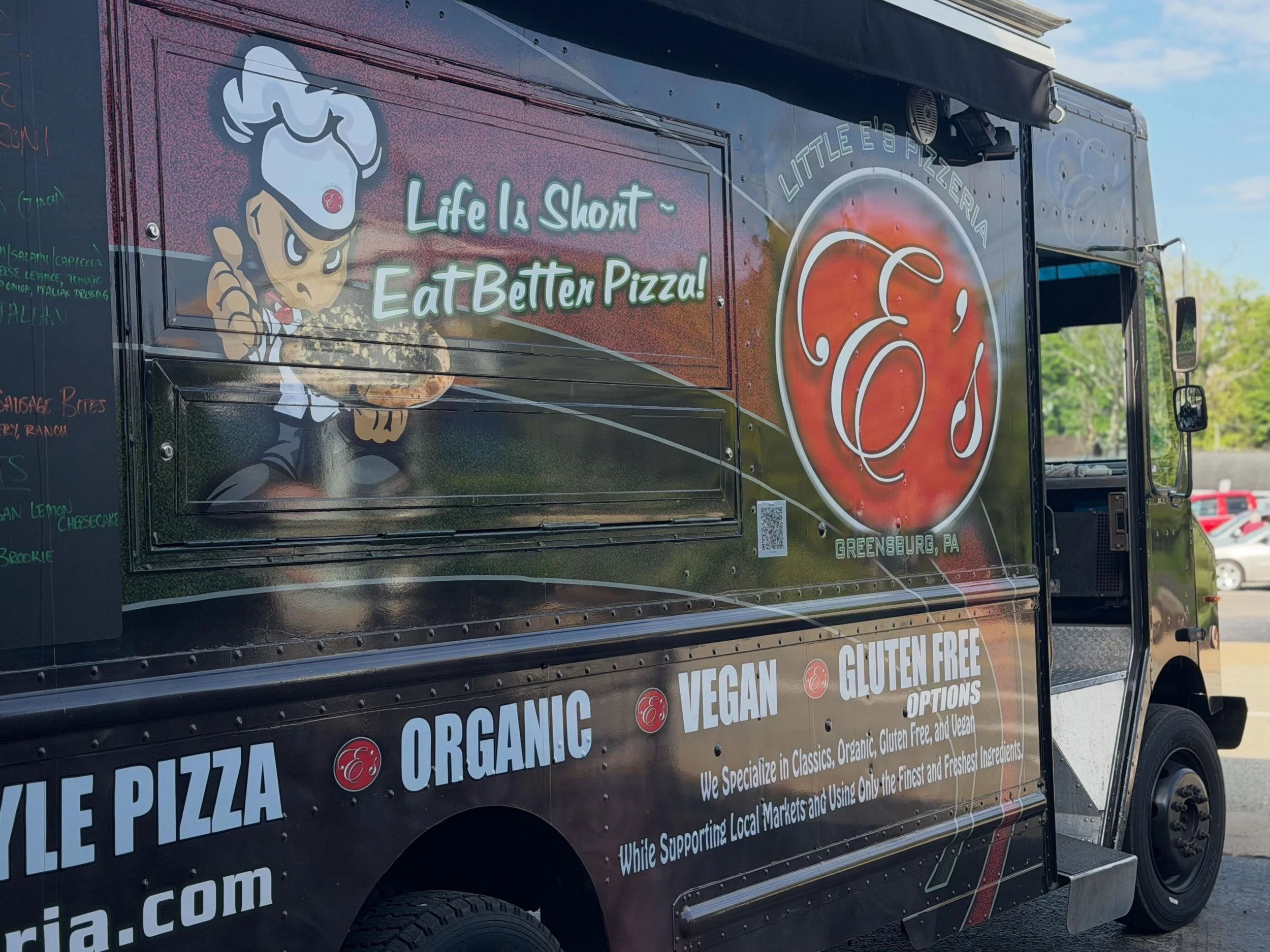 HOURS THIS WEEK!
Tue-Thur 11-9
Friday 11-10
Saturday CLOSED
THE E&rsquo;s truck will be at twin lakes for the ARTS &amp; HERITAGE FESTIVAL so if you miss us on Saturday and Sunday stop to see us!!!