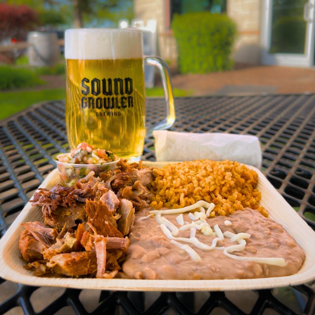 Craving something deliciously different this May? Look no further! 🌮
Soundgrowler Brewing is thrilled to present our mouthwatering May Food Special: CARNITAS! 🤤 
Jackie has truly outdone herself with this one! Indulge in a plate overflowing with su