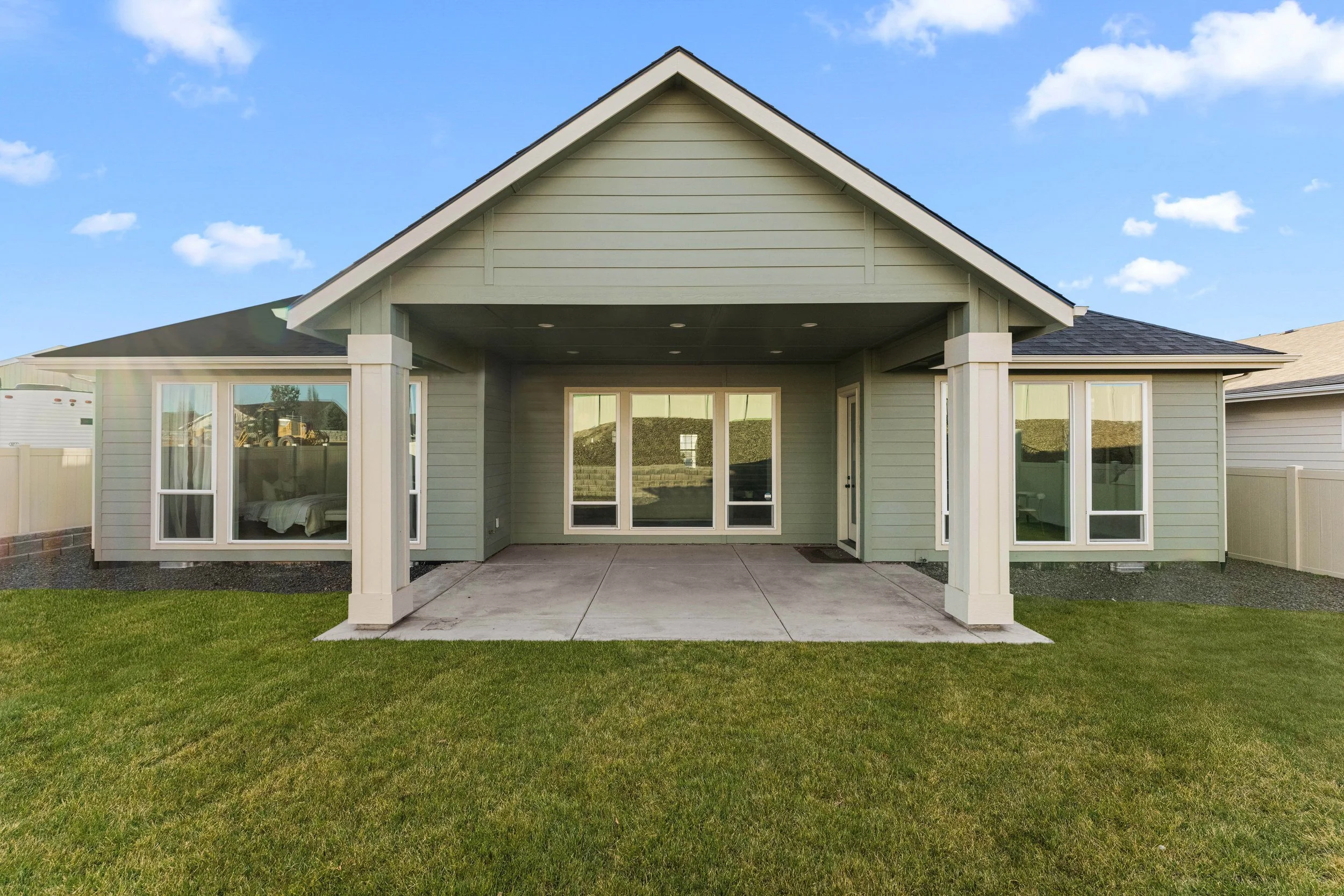 3117 E Brace Ct-6.jpg