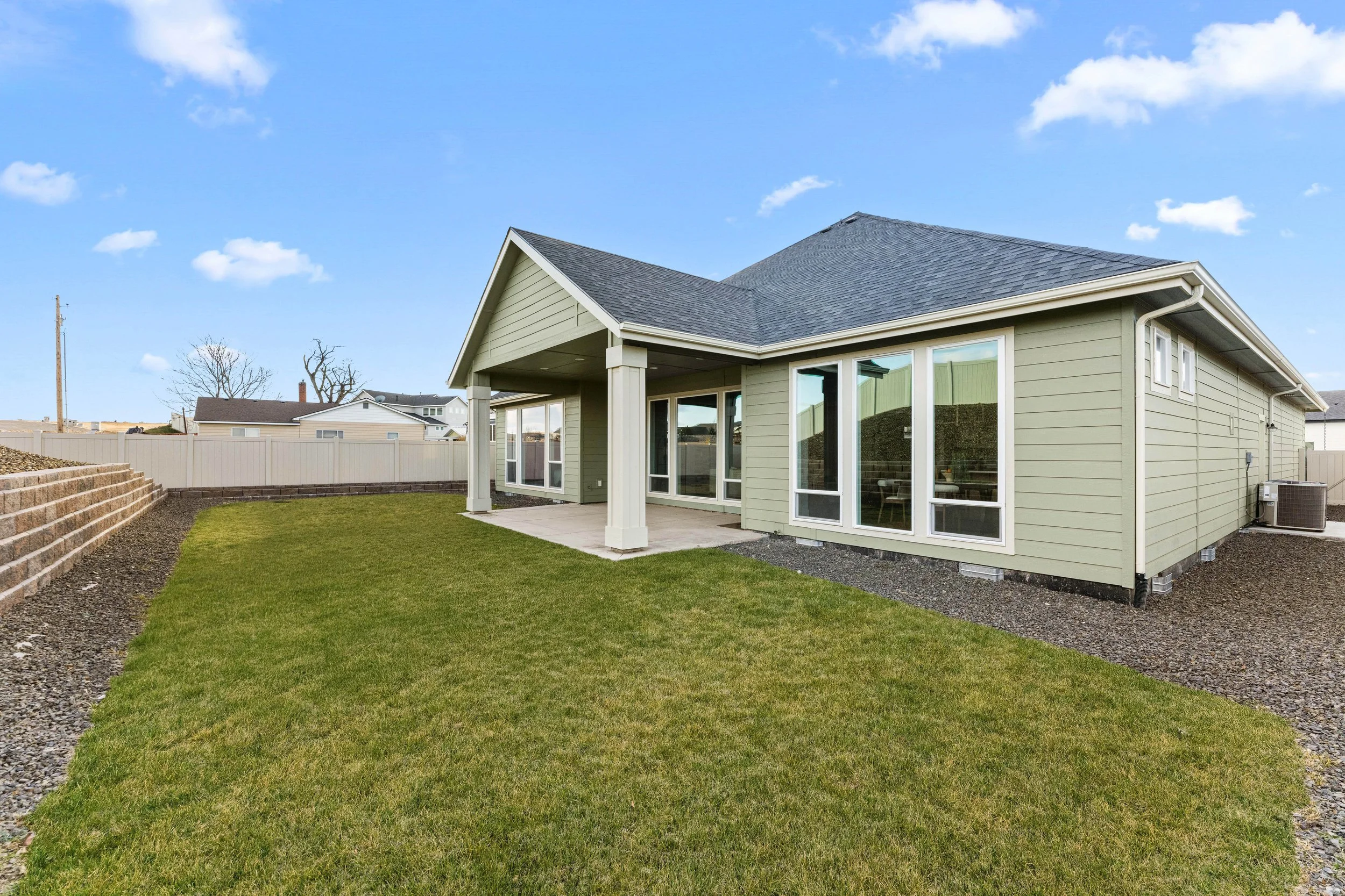 3117 E Brace Ct-7.jpg