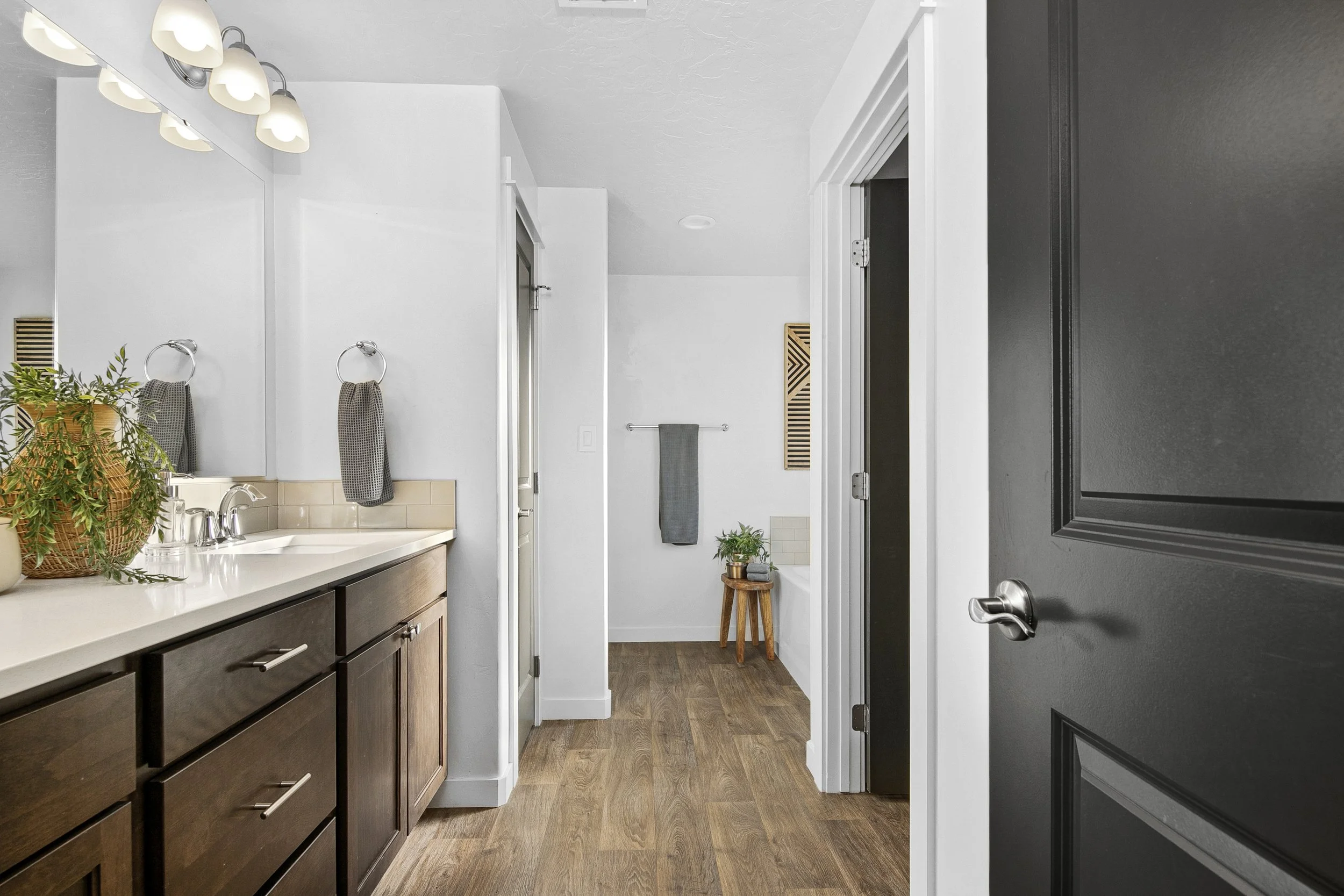 25-Image-11-02-2026-08-32-03-0003 (16).jpg