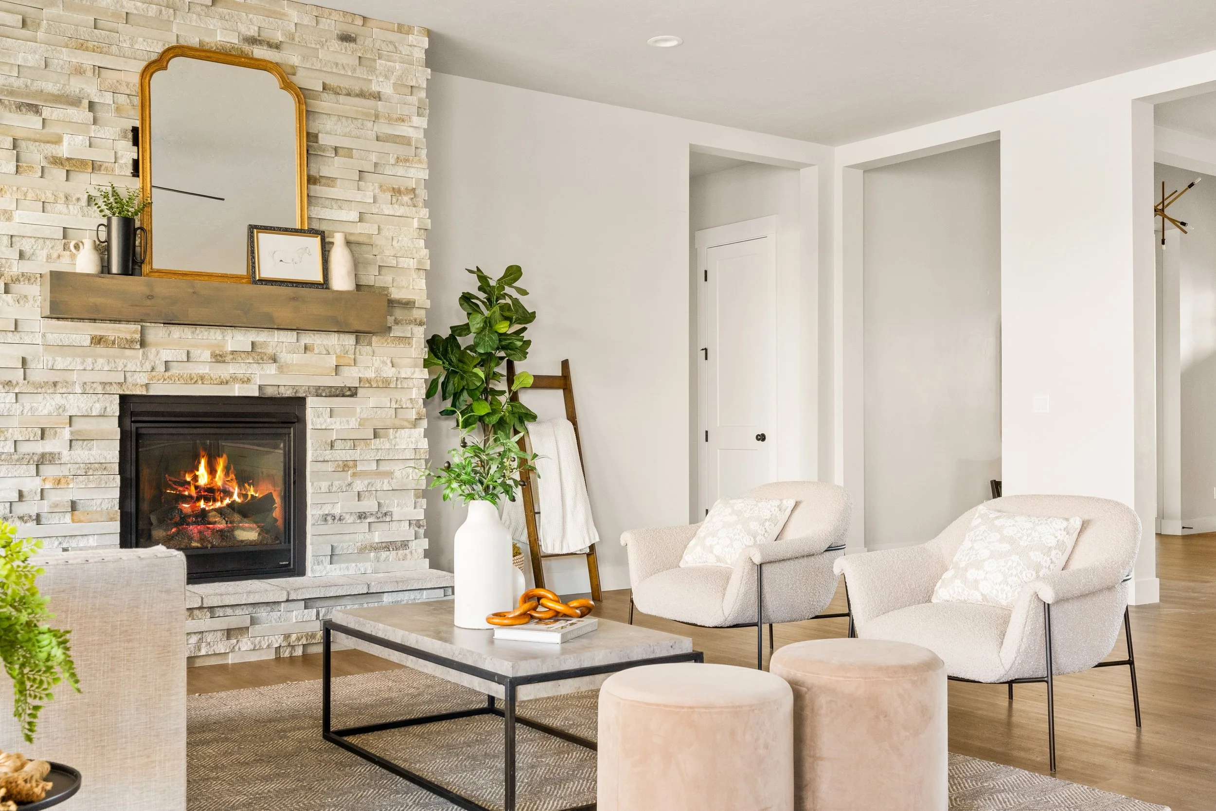 3117 E Brace Ct-49.jpg