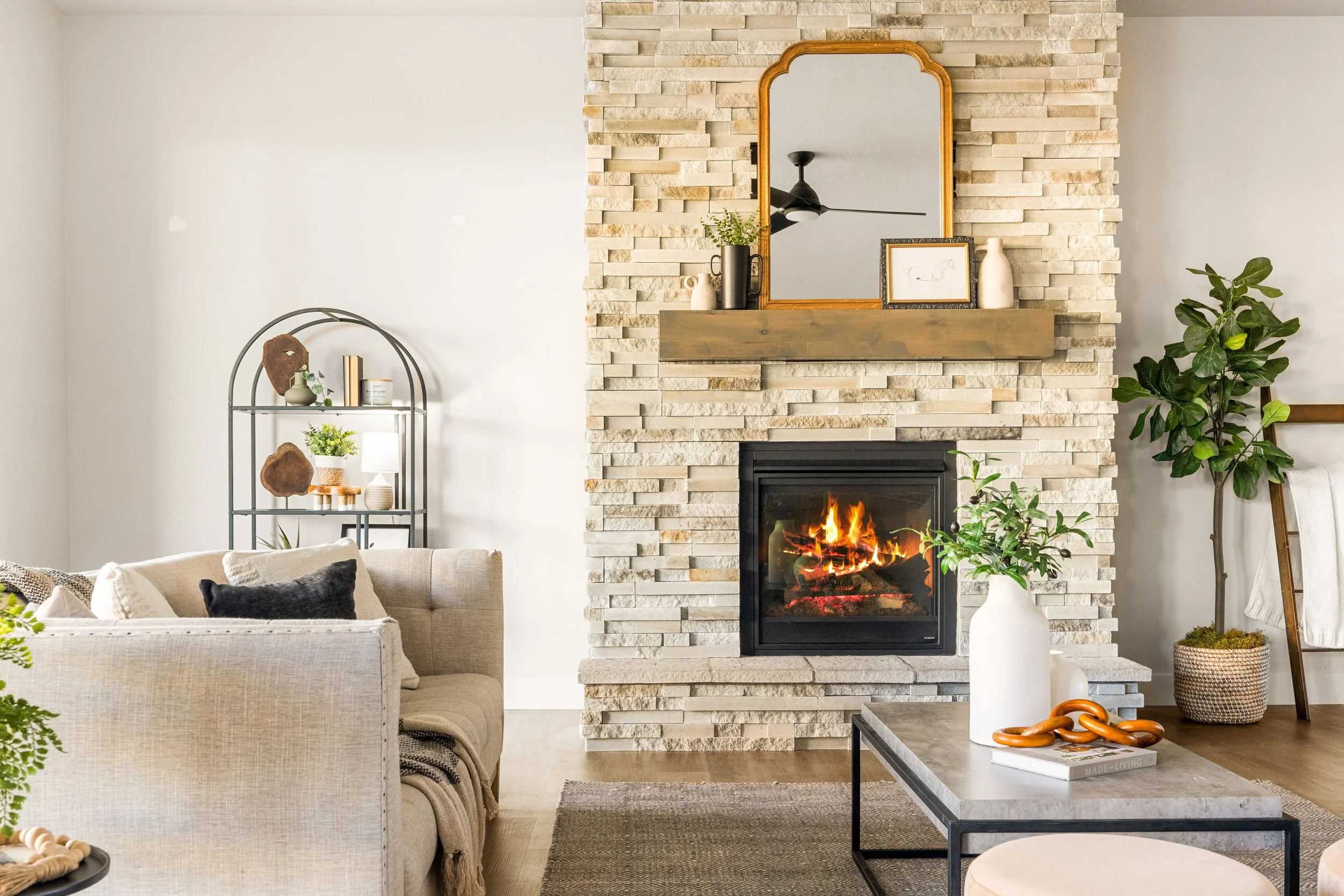 3117 E Brace Ct-48.jpg