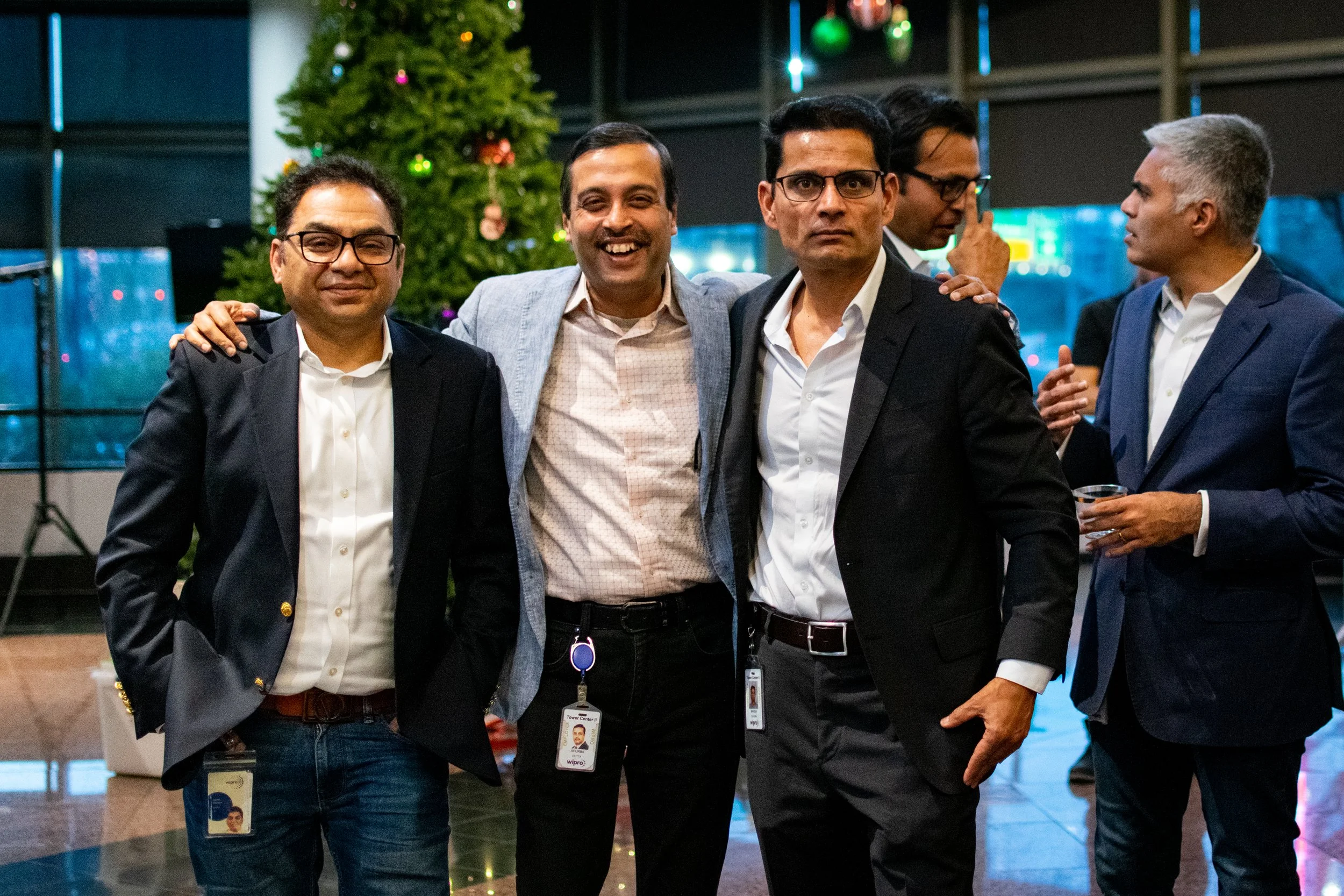 20251217 holiday party-11.jpg