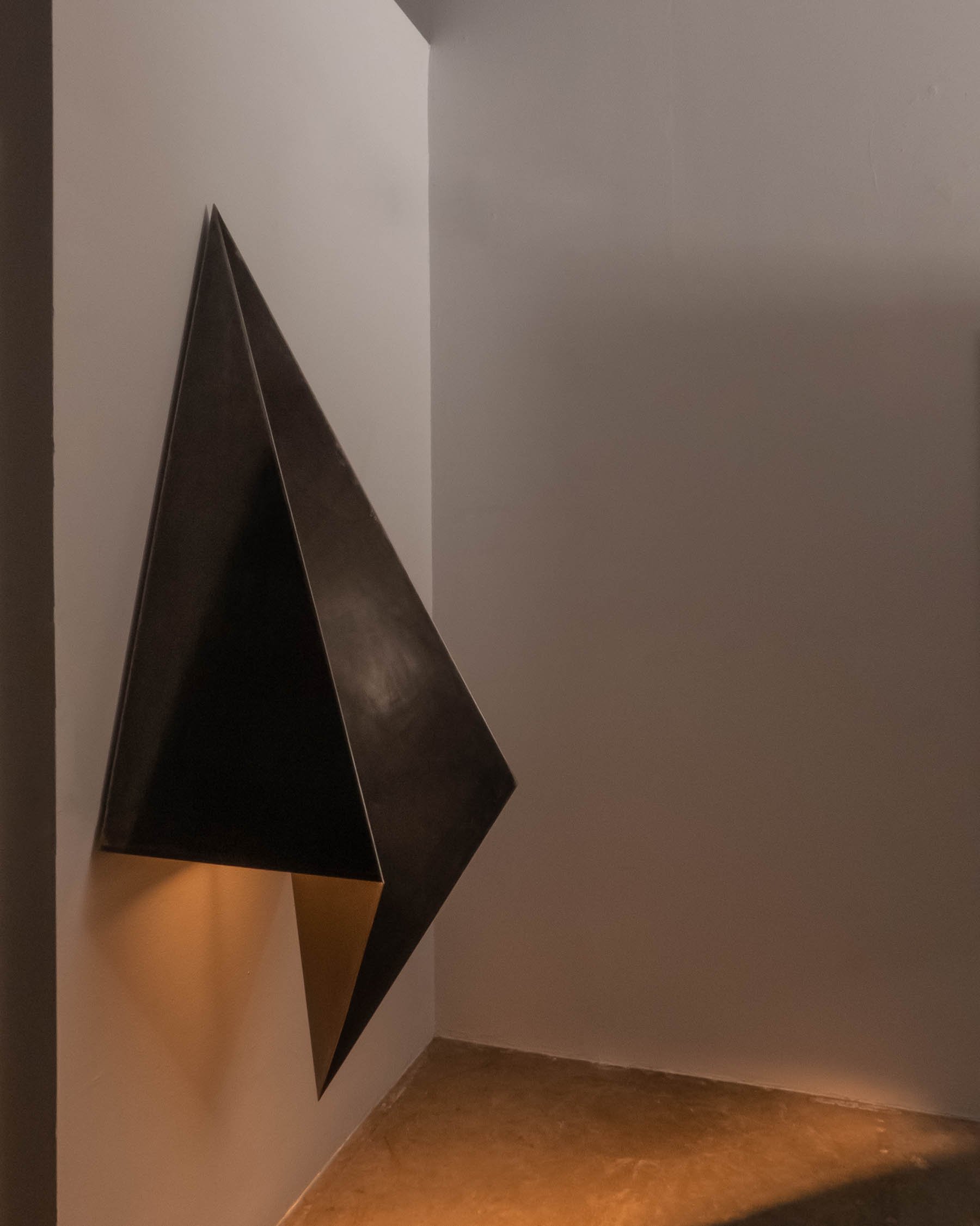 _Hisa Ota Origami Pendulum 2 1020094.jpg