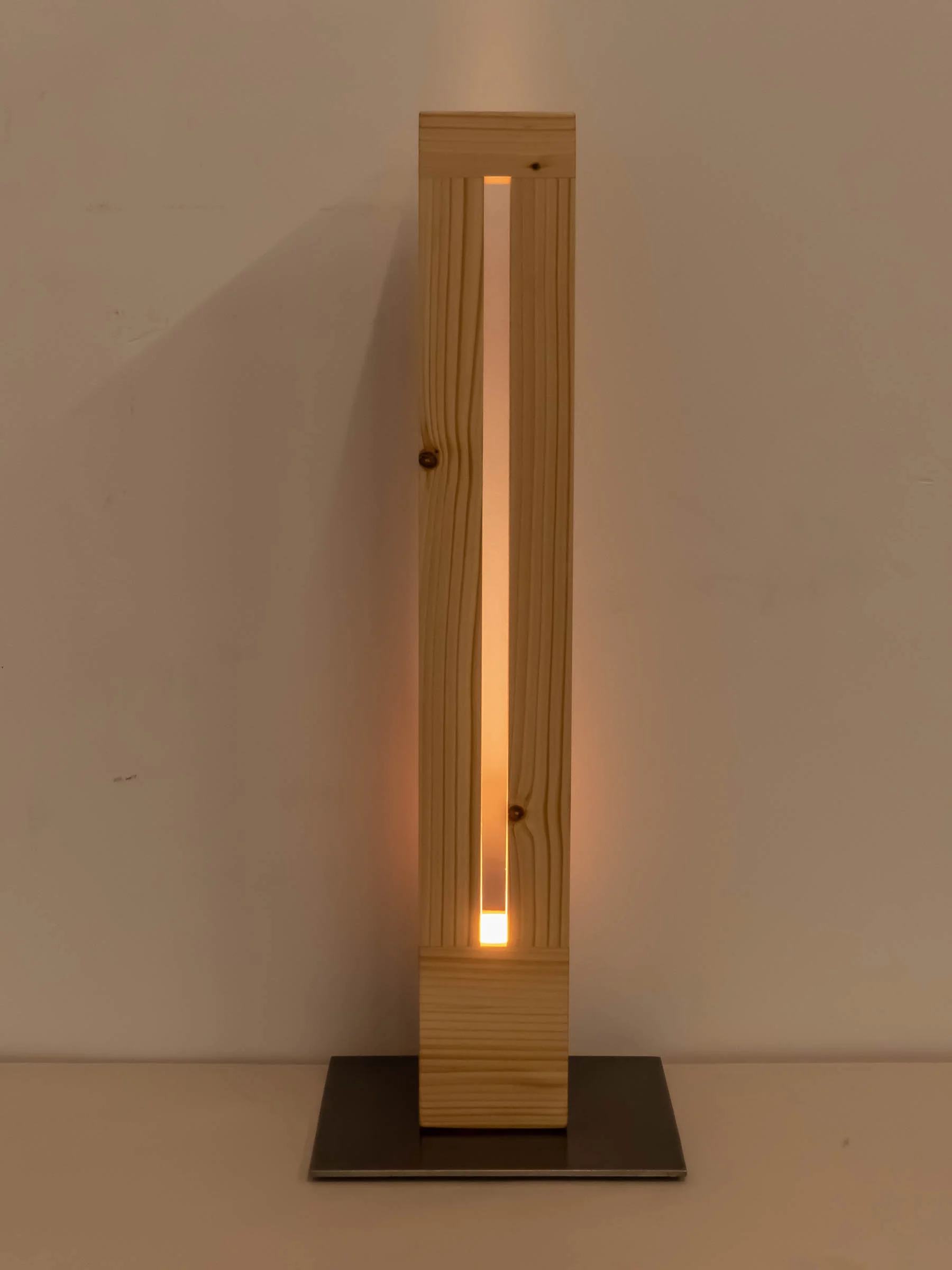 _Hisa Ota Light blocks Pass-through 1 1010762.jpg