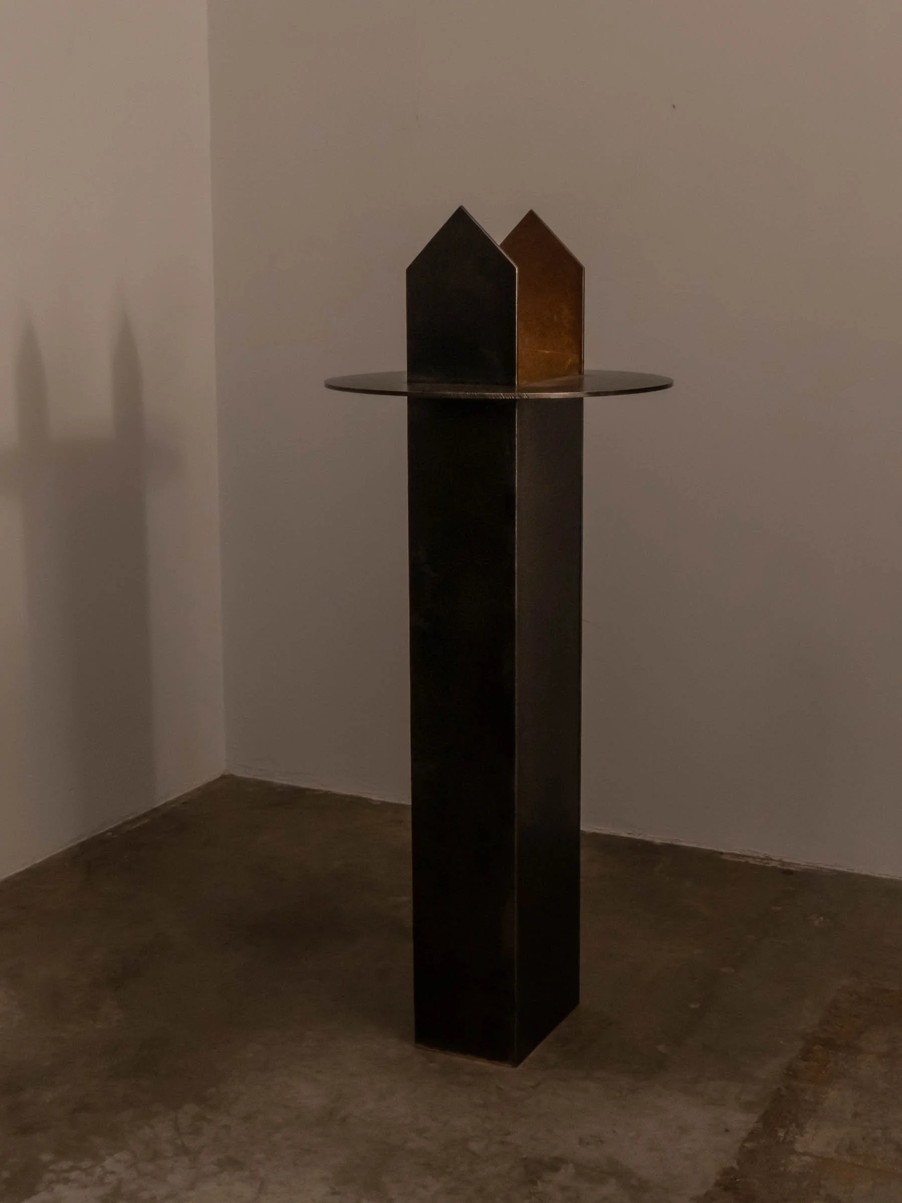 _Hisa Ota Light House In-Between 1 1020283.jpg