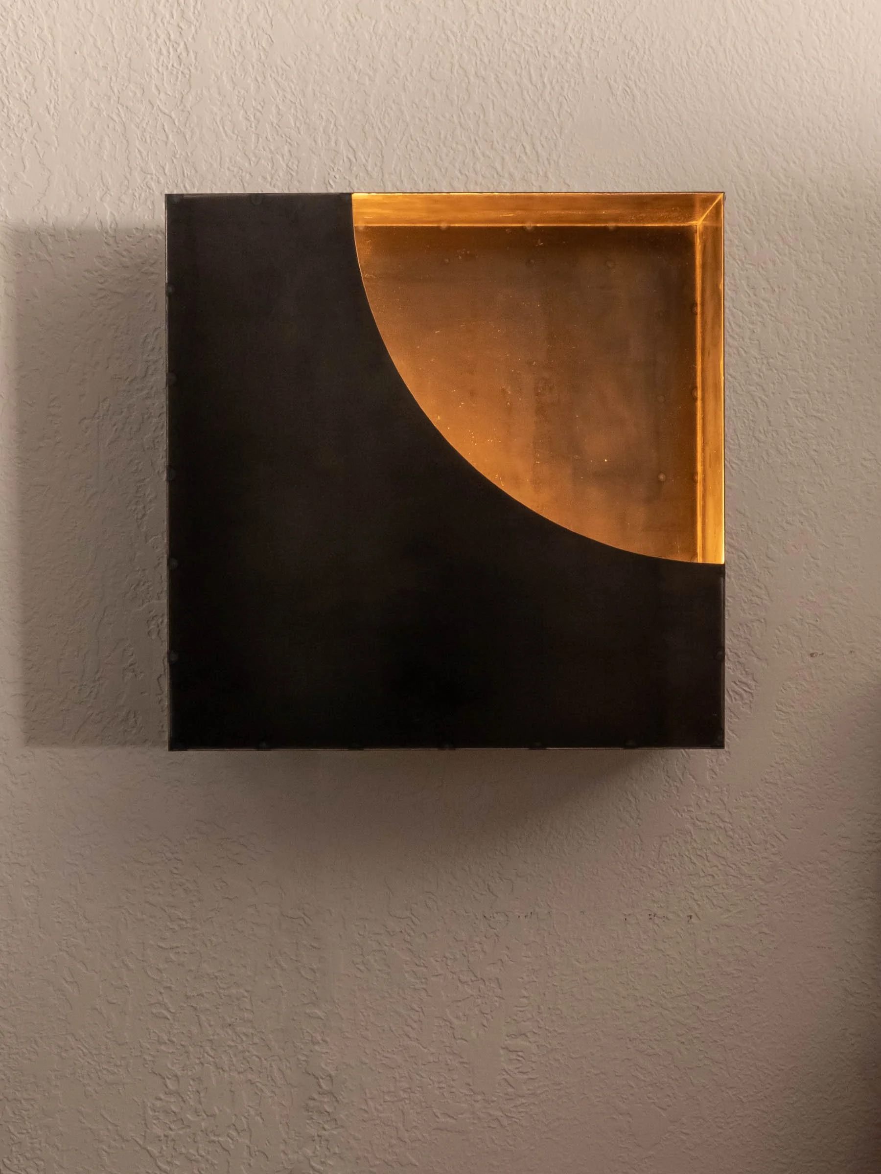 _Hisa Ota Light Square Small Quarter Moon 1 1020128.jpg