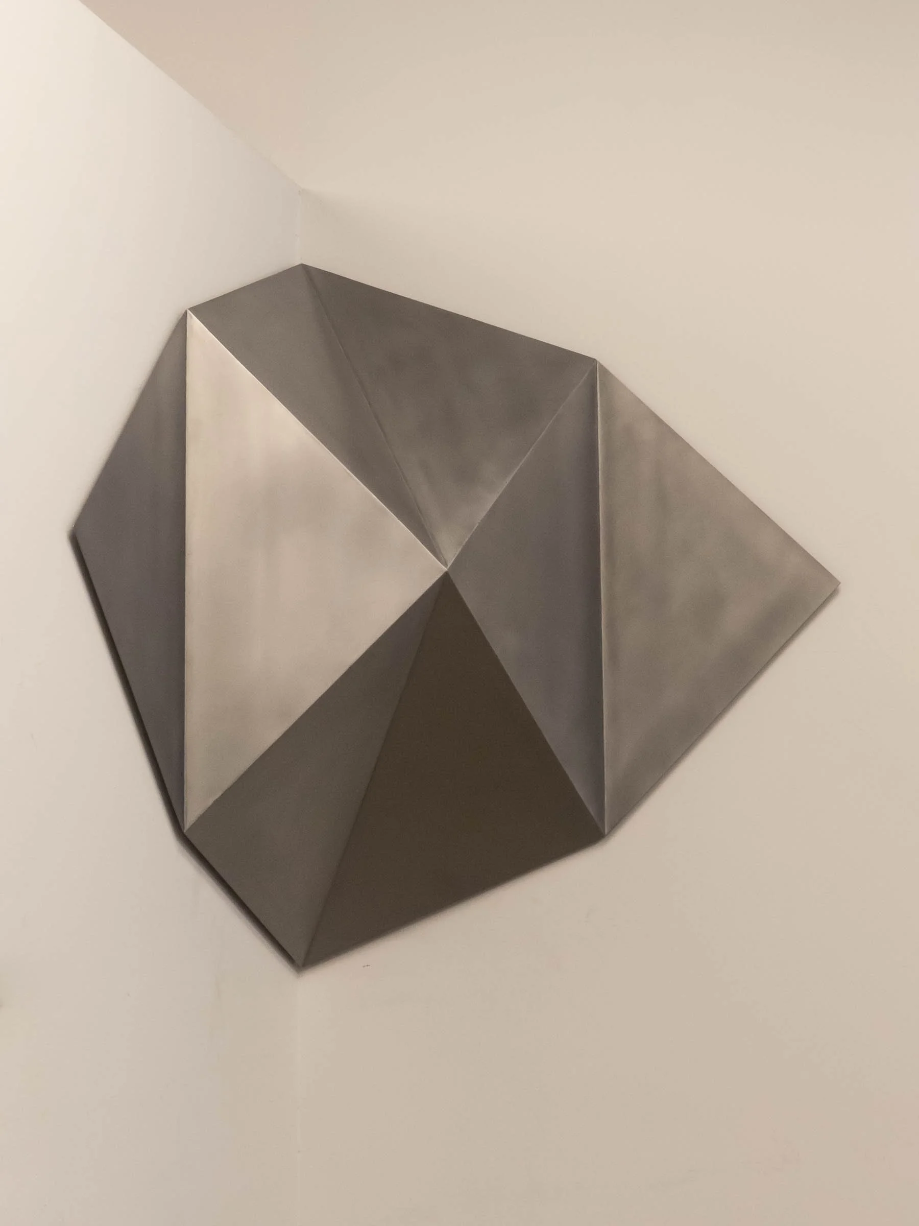 _Hisa Ota Origami Medallion 2 1000835.jpg