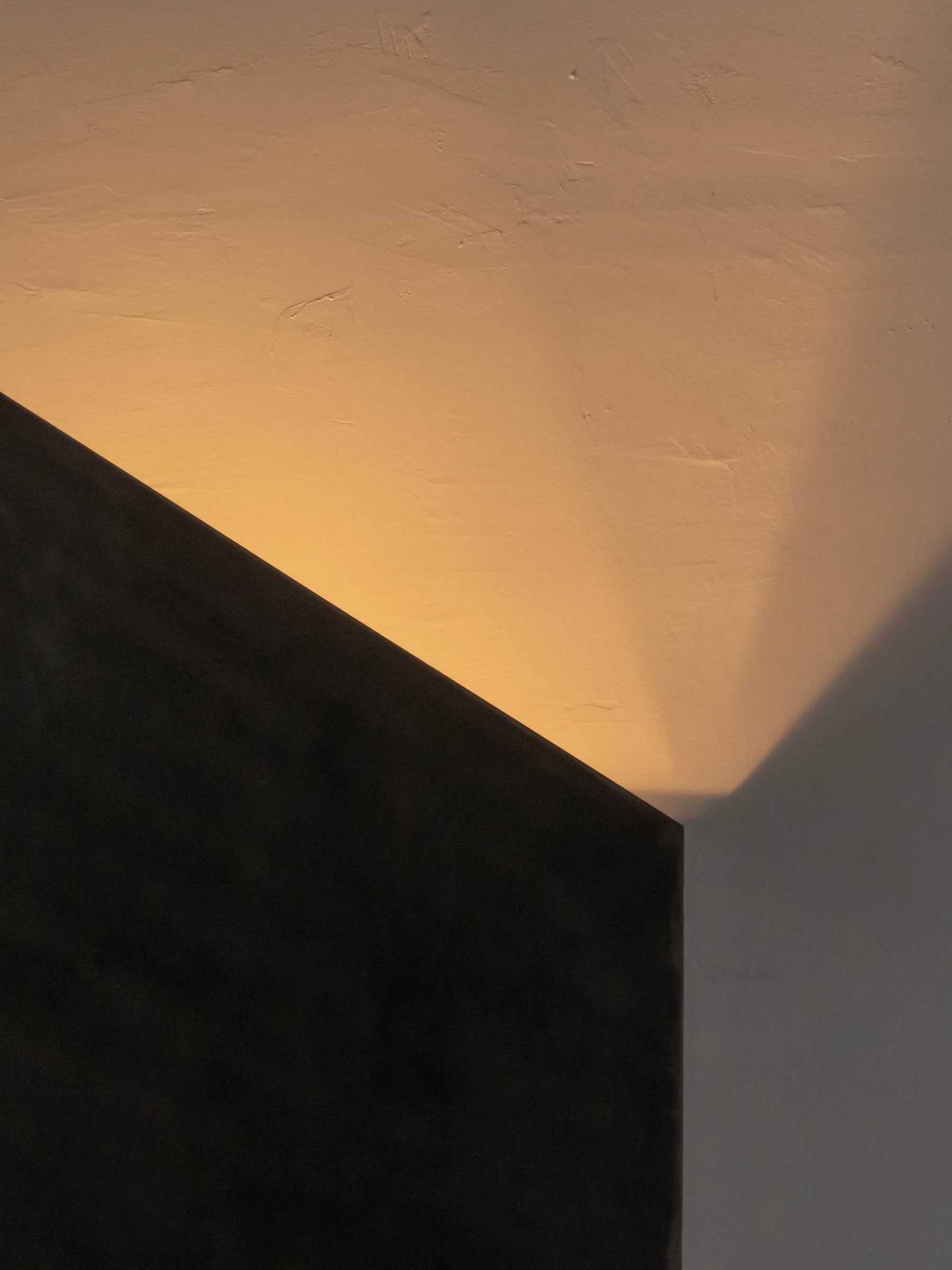 _Hisa Ota Origami Equilateral 4 1020016.jpg