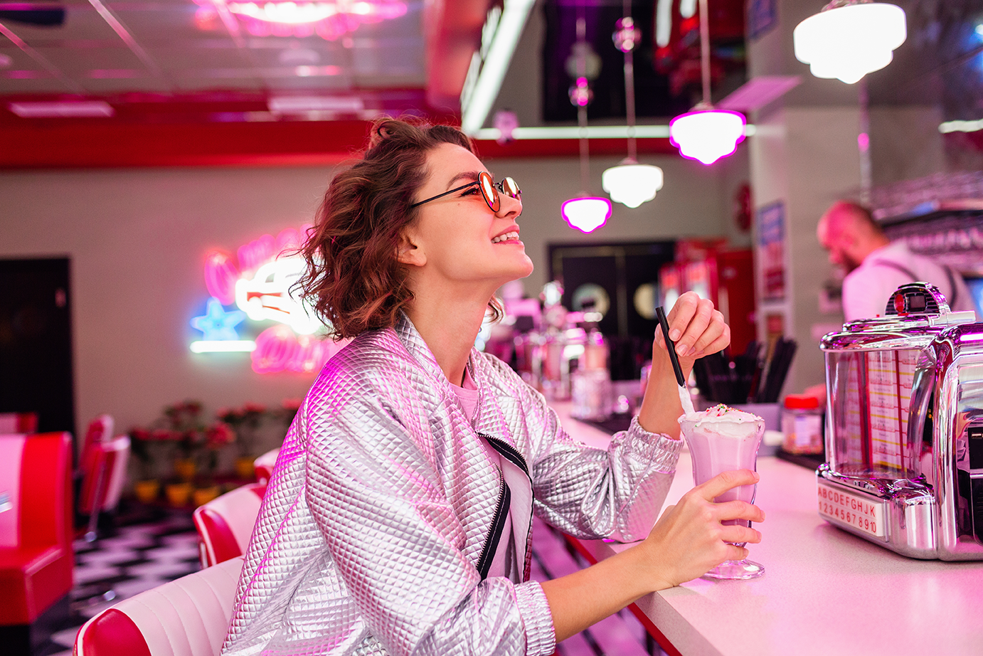 diner woman.png