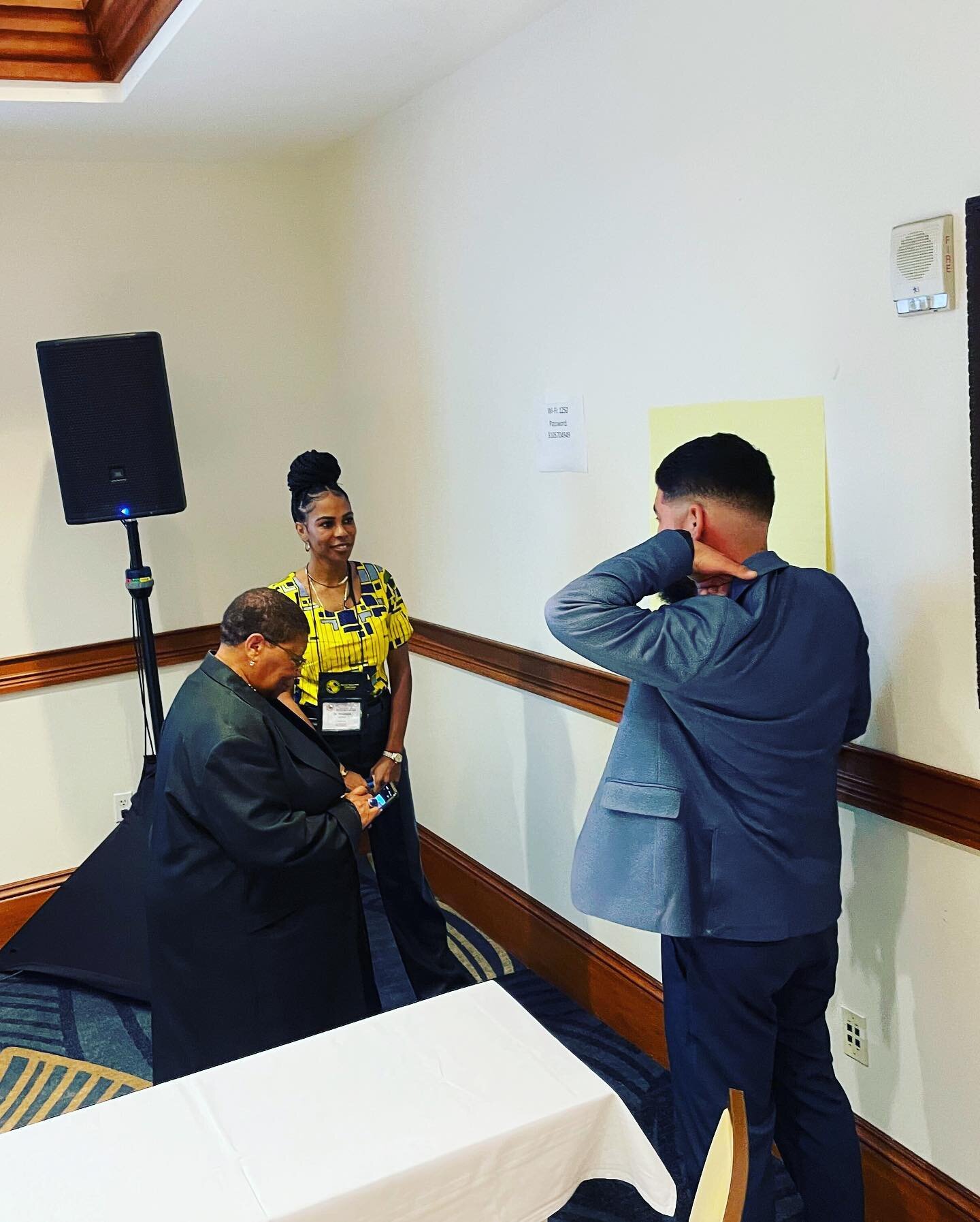 &ldquo;Beyond the Rhetoric: Education as Reparations.&rdquo; @dr_shamara and @the_rayvolution presented at the CABSE conference in California and worked to show the dynamic ways to integrate learning in empowering ways into a classroom. #educationisp