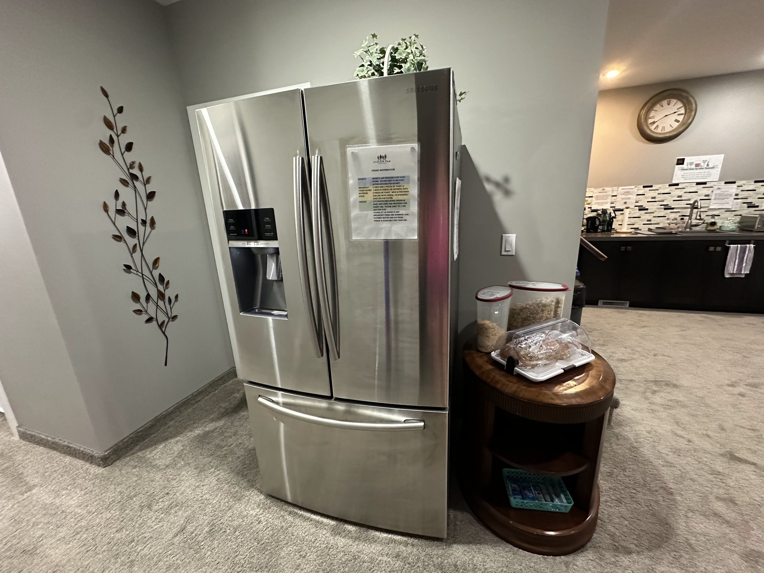 Shred Fridge Filtered Cold Water & Ice