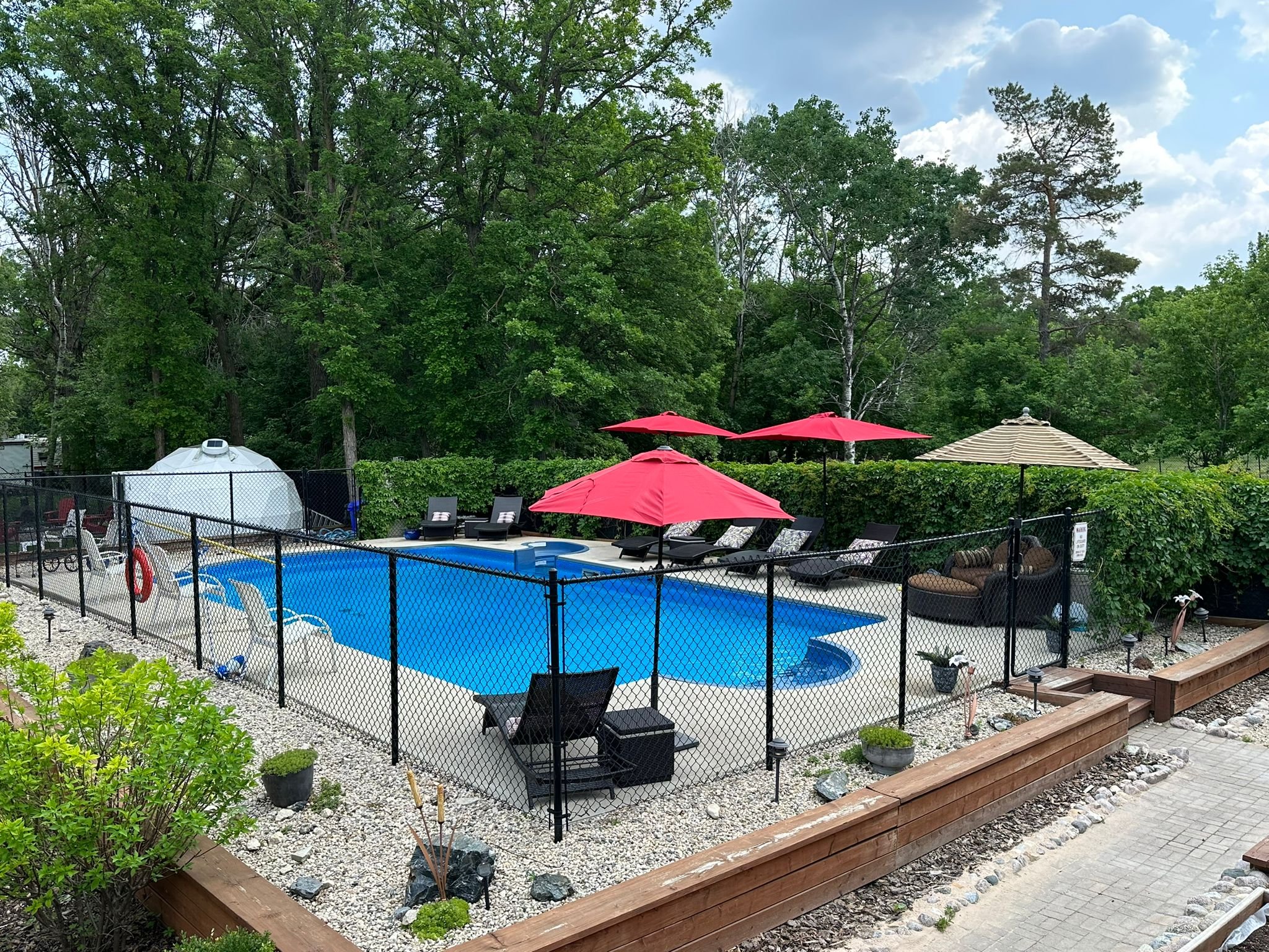 Seasonal Pool
