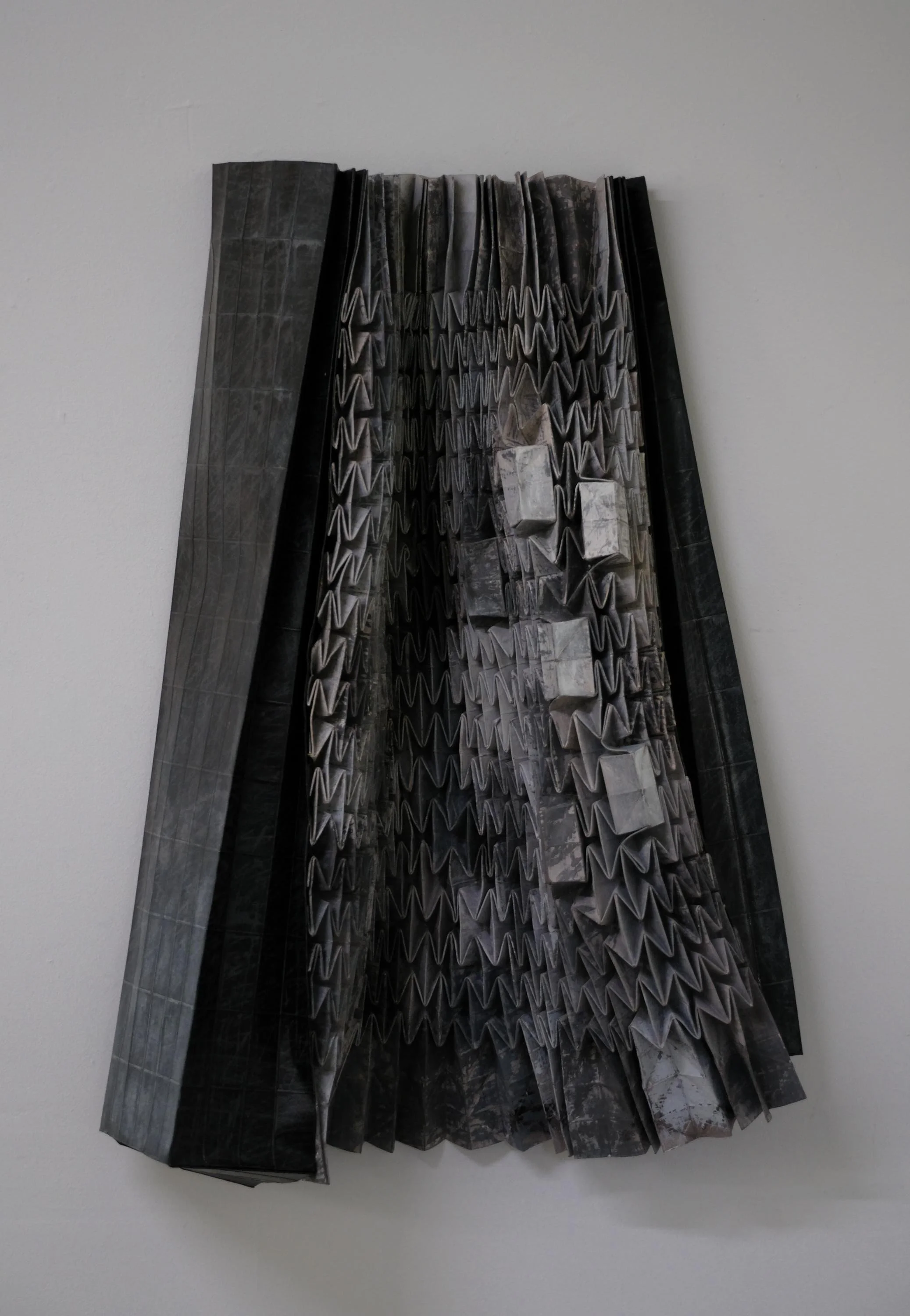 Bark no.3 - 785x540x200mm.jpg
