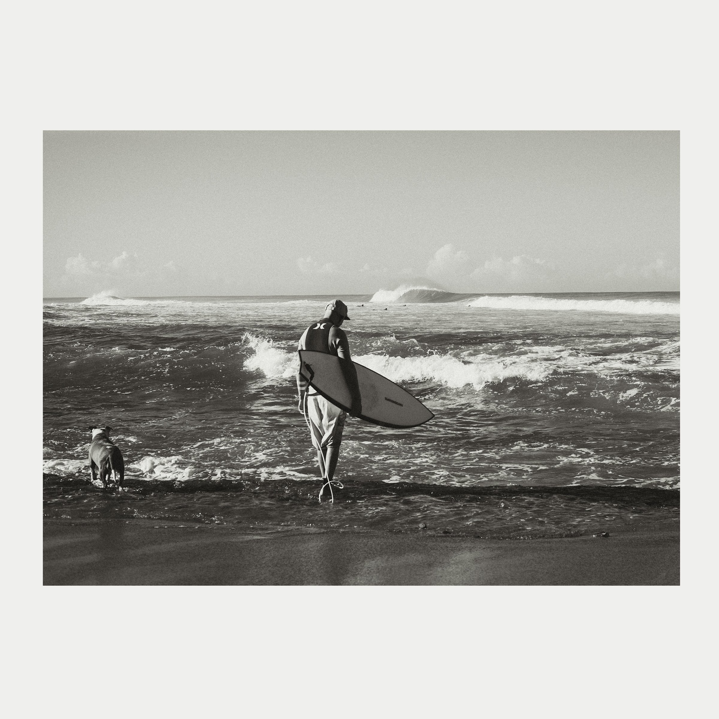 Paddle Out B/W