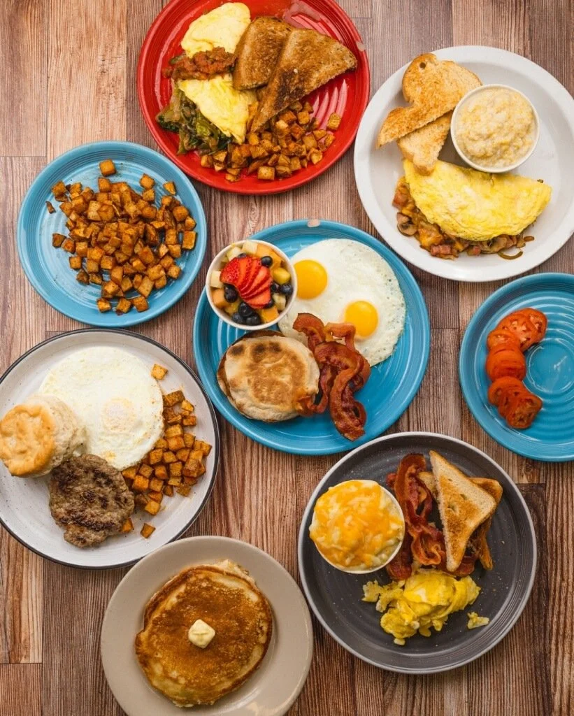 Photos — The Dixie Grill