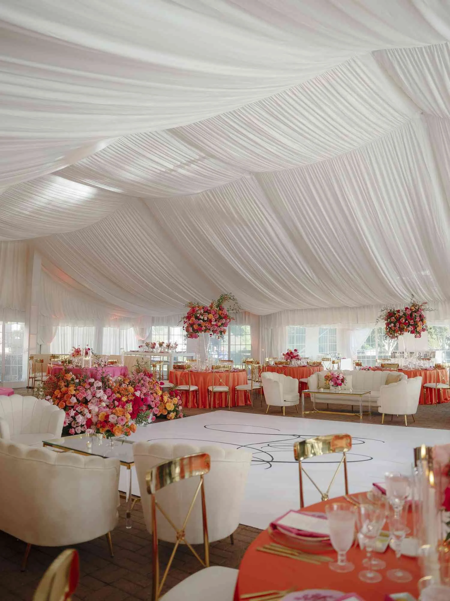 23-pink-orange-maryland-wedding-venue-hana-gonzales-0124-ad17c64965ae4c44acfe0e8b0f278edf.jpg