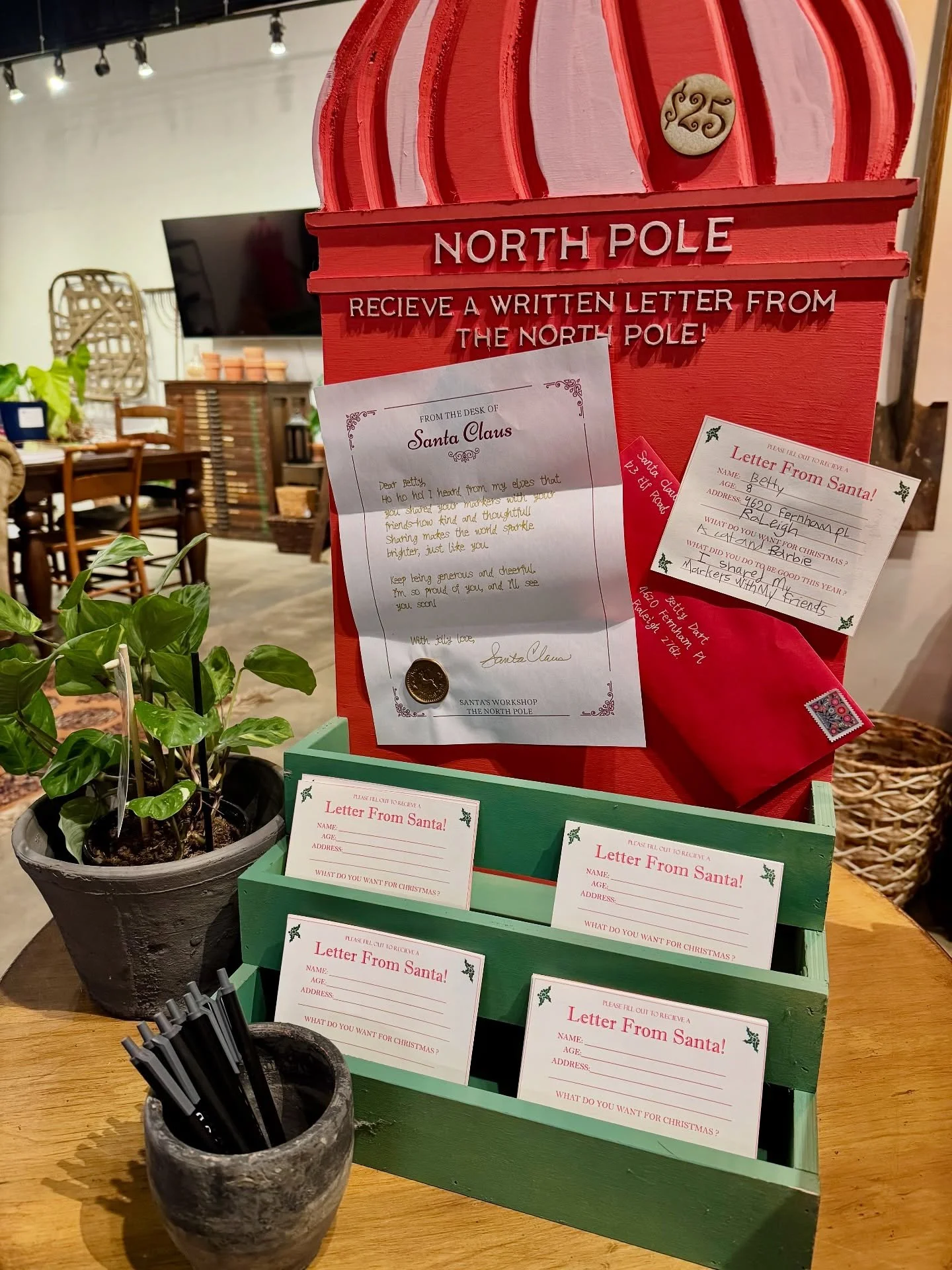 ✨ A holiday tradition begins at Norwood ✨

Our Letters to Santa station is now open!

Kids can write their very own card to Santa, share their wishes, and slip it into the mailbox bound for the North Pole 🎅💌
For $25, they will receive a personal le
