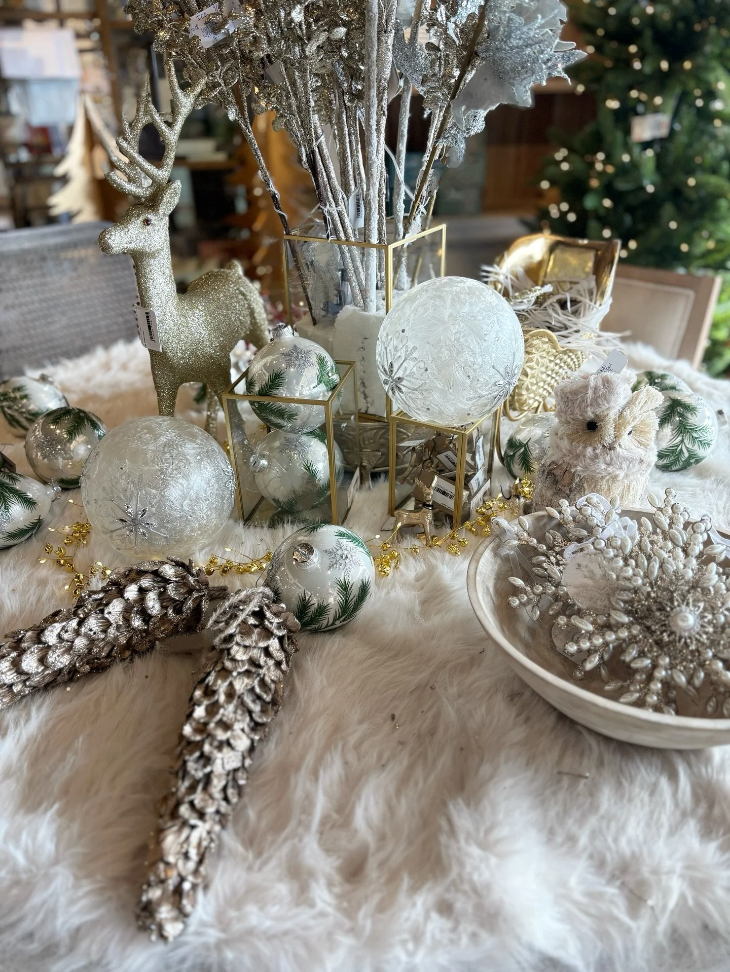 Enjoy 40% off Holiday while we have it! 🎄