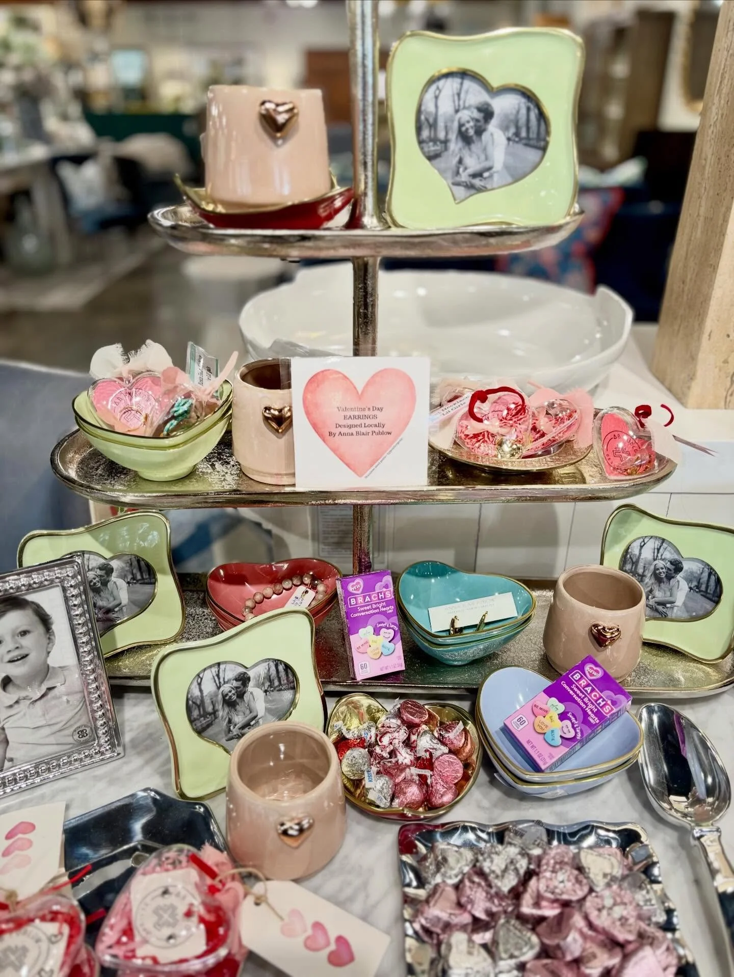 2 weeks until Valentine&rsquo;s Day! ❤️