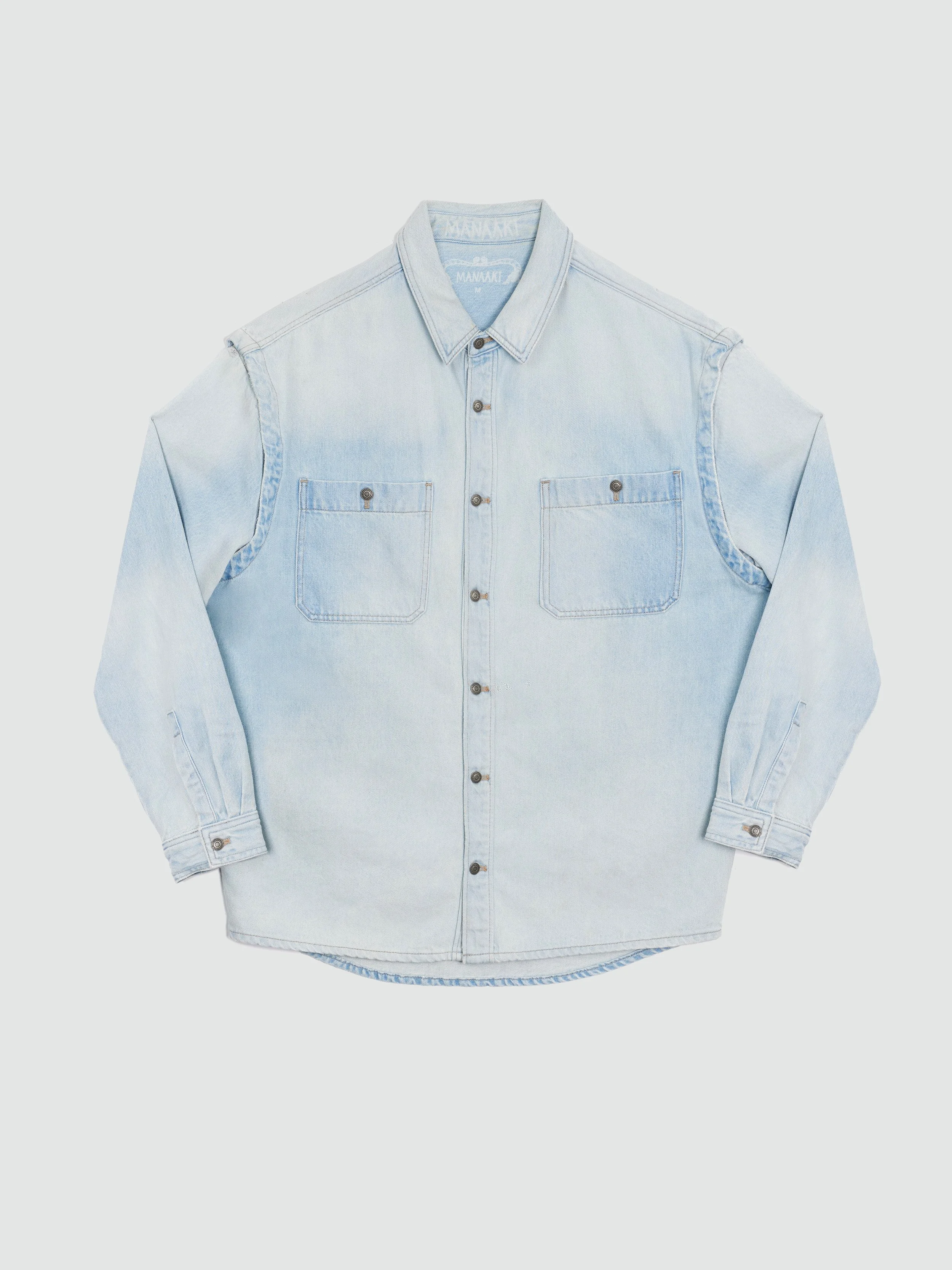 denim-lightwash-cotton-mens-nikora-convertible-shirt-manaaki-flat.jpg