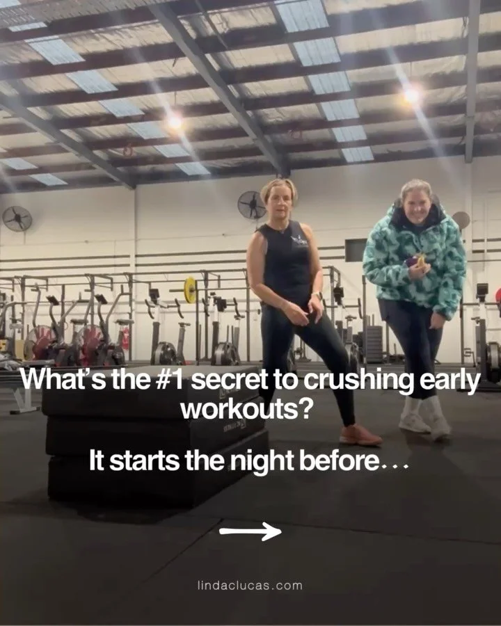 The key to early morning gym success? It&rsquo;s all in what you do before bed. 

I always lay out everything so that I can start my Monday gym session without stress and without excuses. 

Are you someone who does this?

Let me know 👇👇👇
